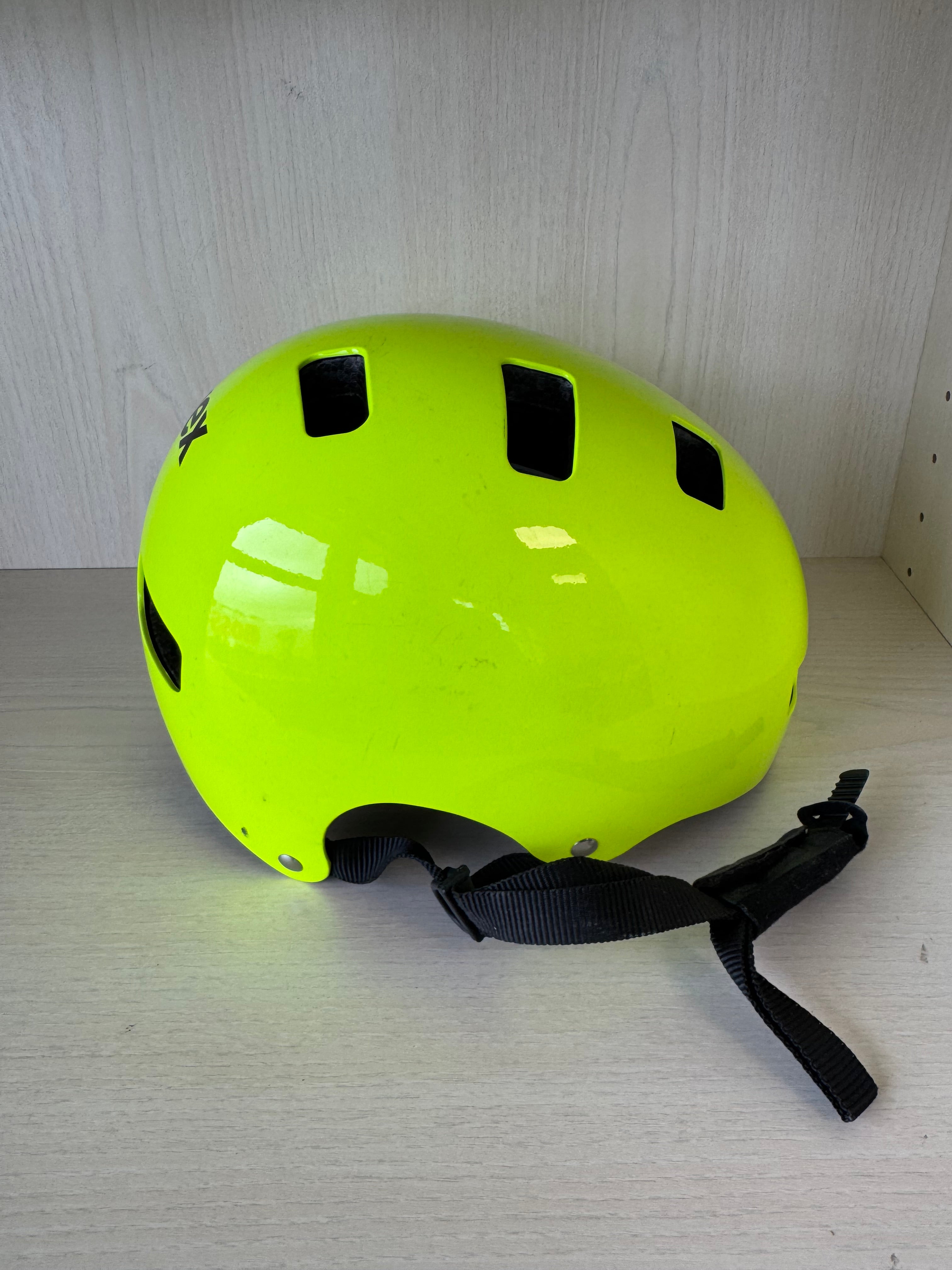 Uvex HLMT 5 Fahrrad & Skate Helm 56-58 cm Neon Lime, guter Zustand