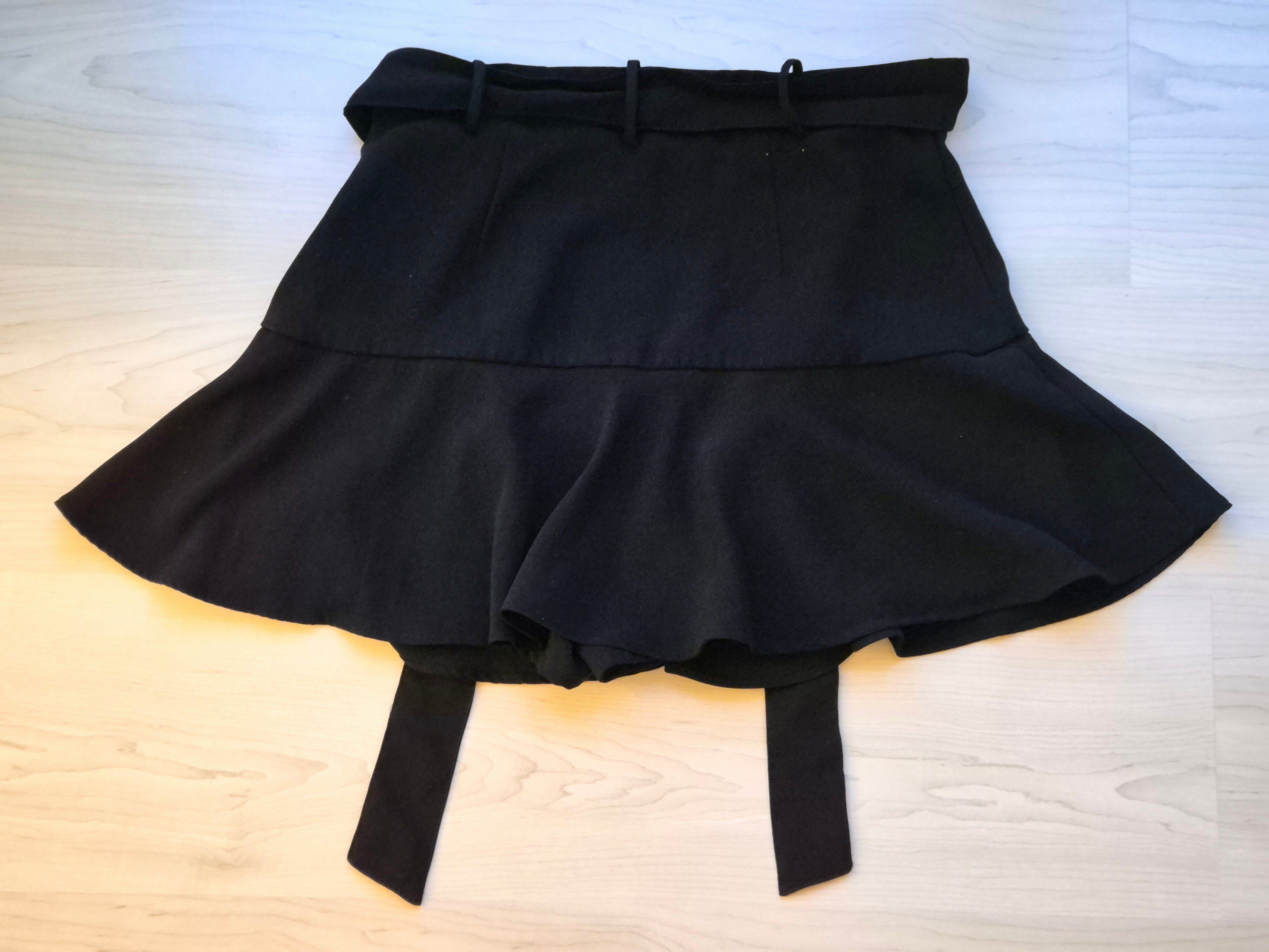 Zara Schwarzer Minirock M Polyester Guter Zustand