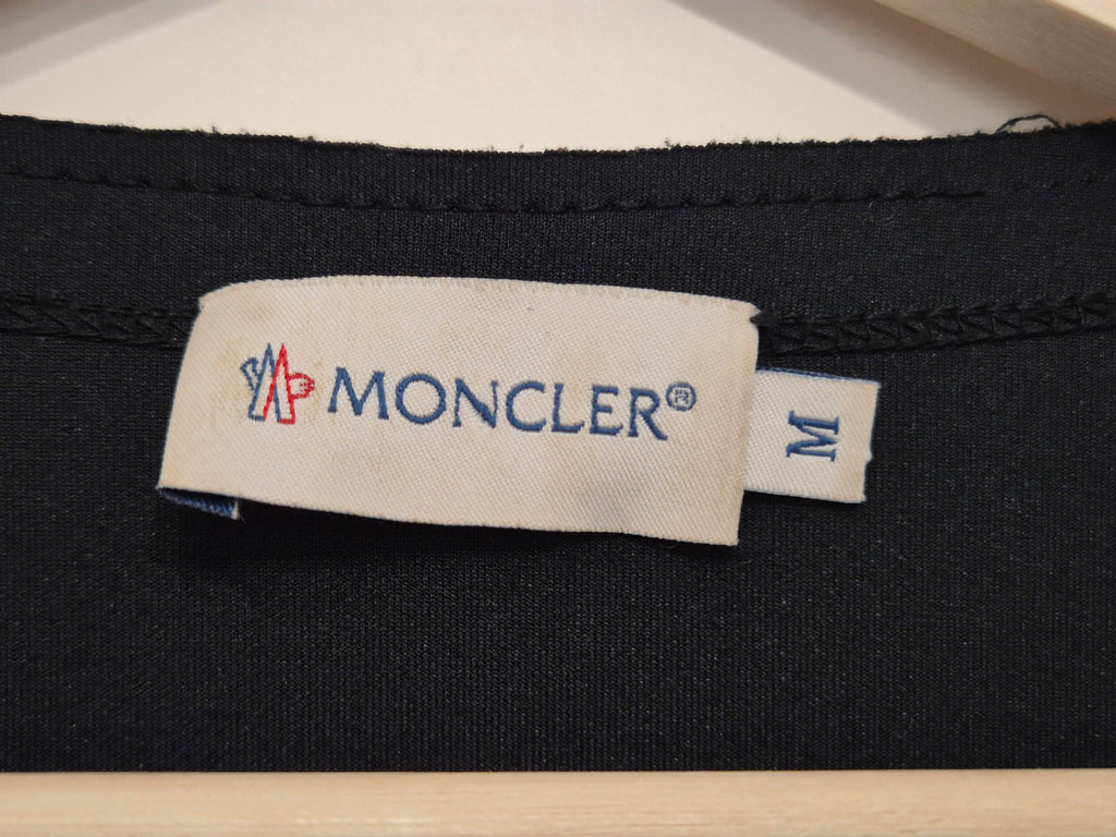 Moncler Damen Lederjacke VGH Serie Schwarz Größe M – Authentisch QR Code