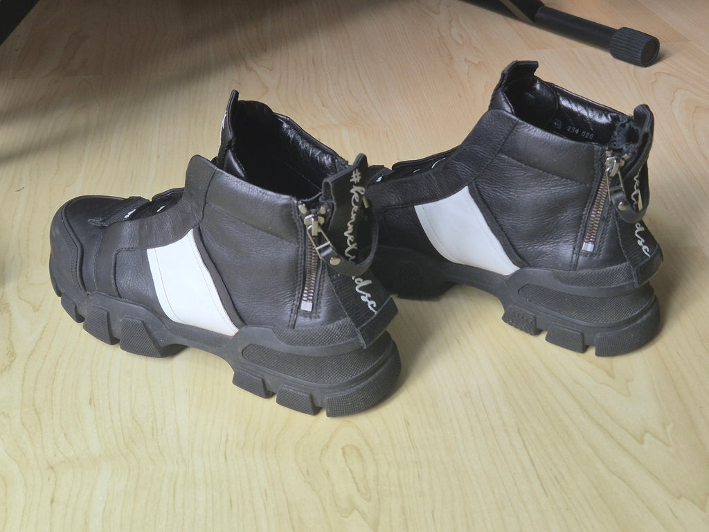 Kennel & Schmenger Leder Chunky Sneaker Boots EU 37,5 – Schwarz/Weiß, Gut