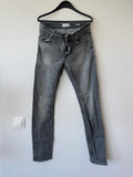 Closed „Unity Slim“ Candiani Jeans W30 Faded Blue – Guter Zustand