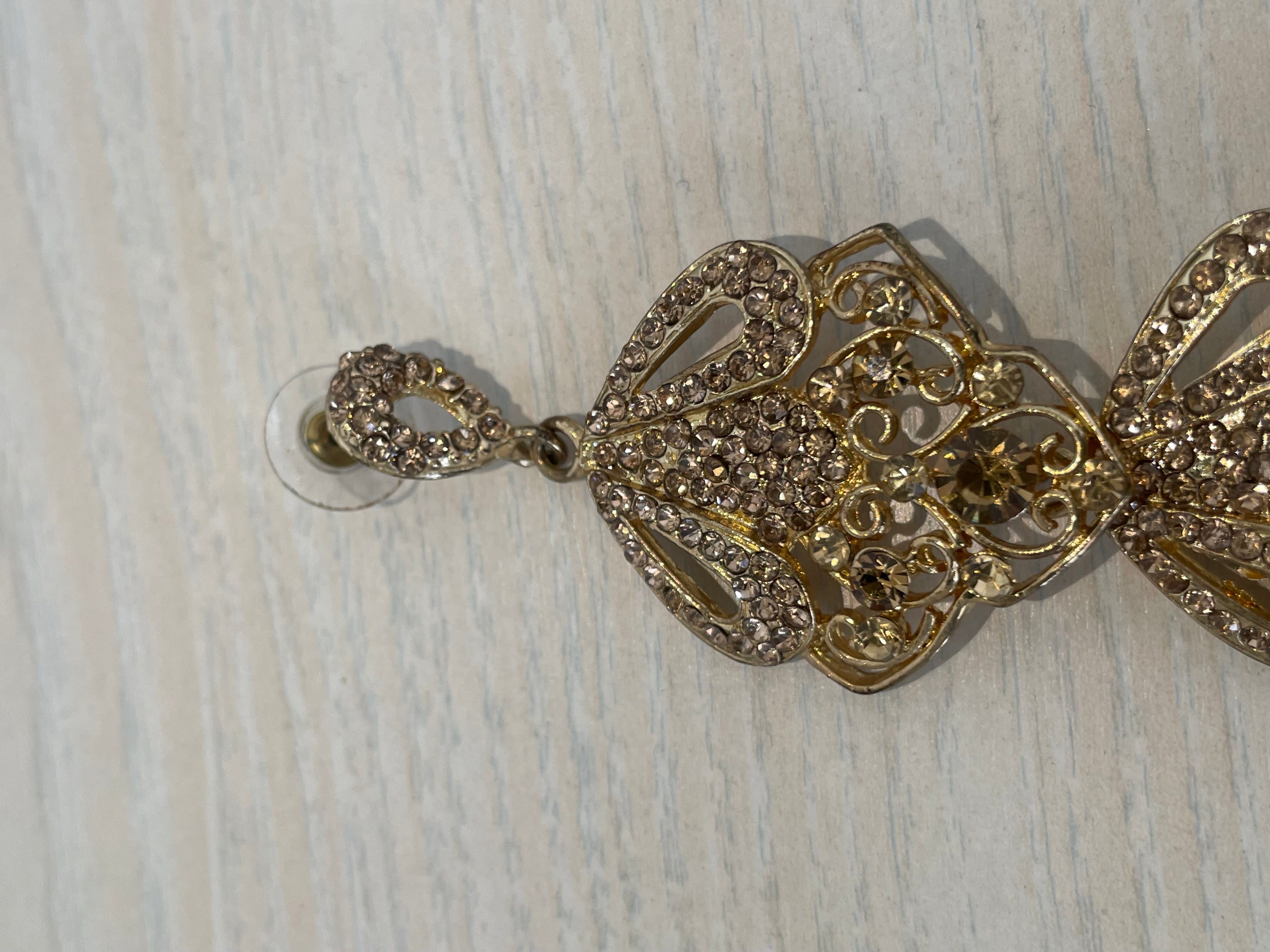 Long Filigree Earrings – Gold-Tone, 18K Plated, 7 cm Drop, Good Condition