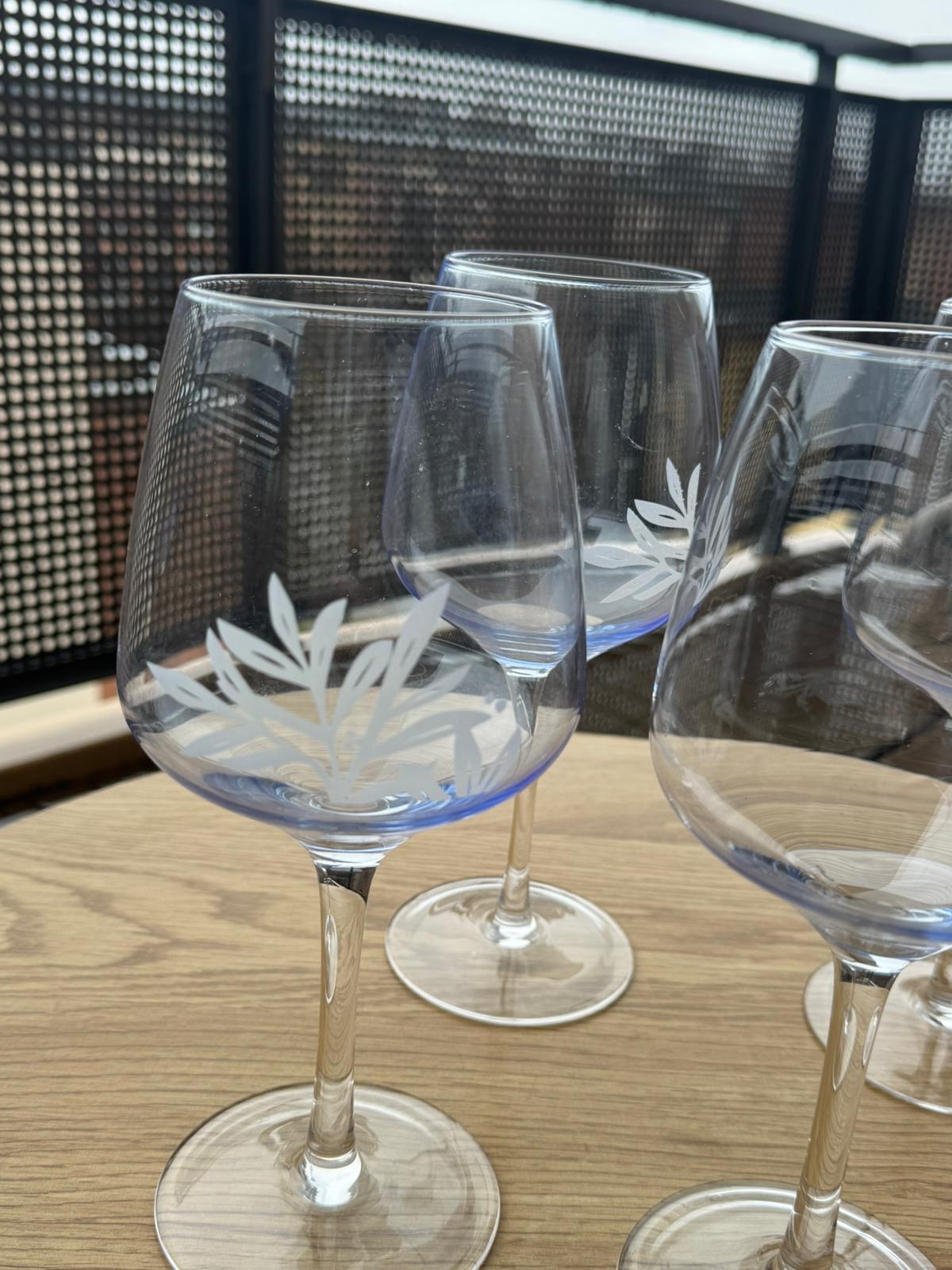 4er Set Vintage Weingläser mit Gravur, Glas, Klar, Sehr Gut