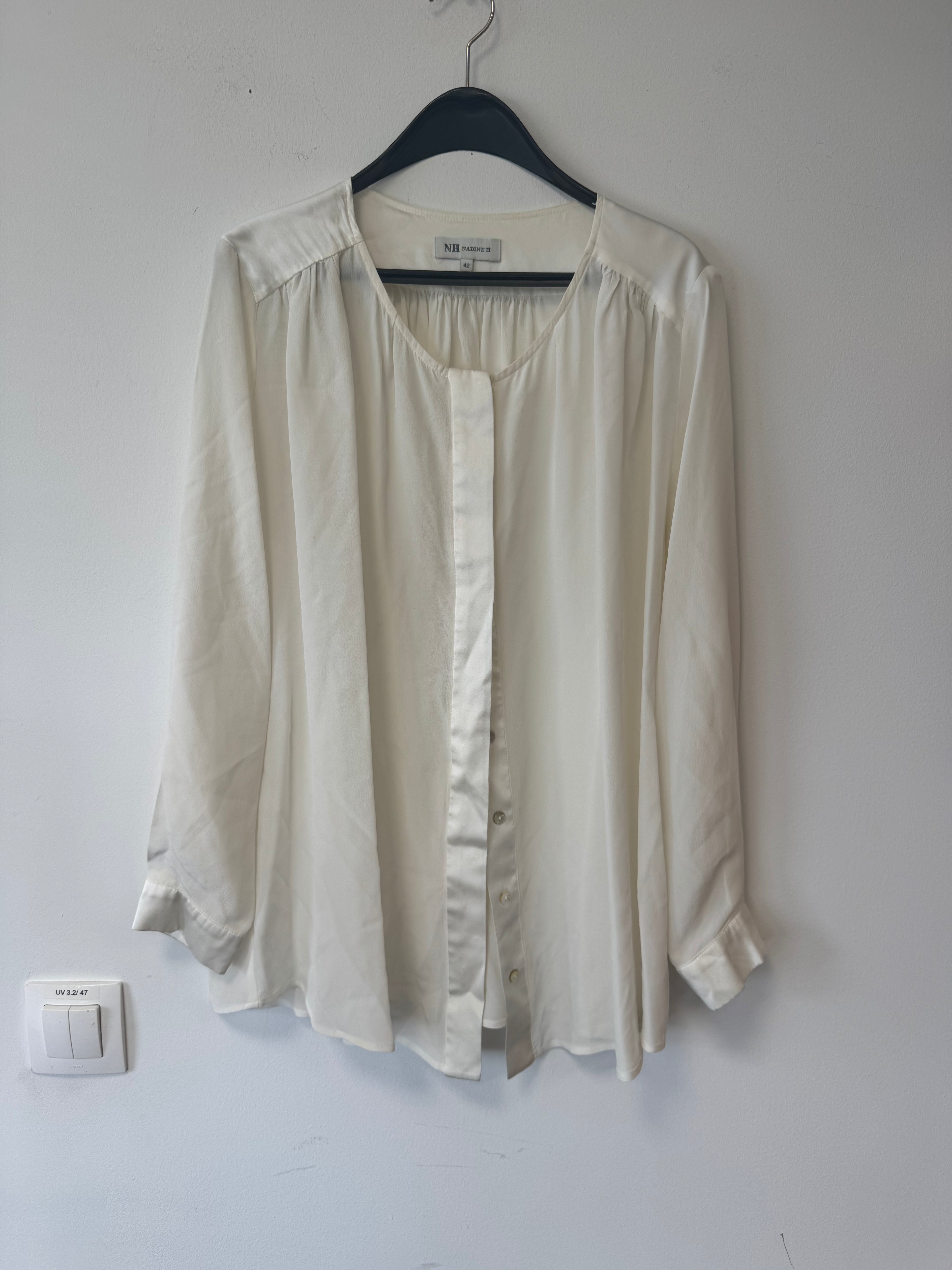 100% Seidenbluse von Nadine H, Größe 42/L, Off-White, guter Zustand