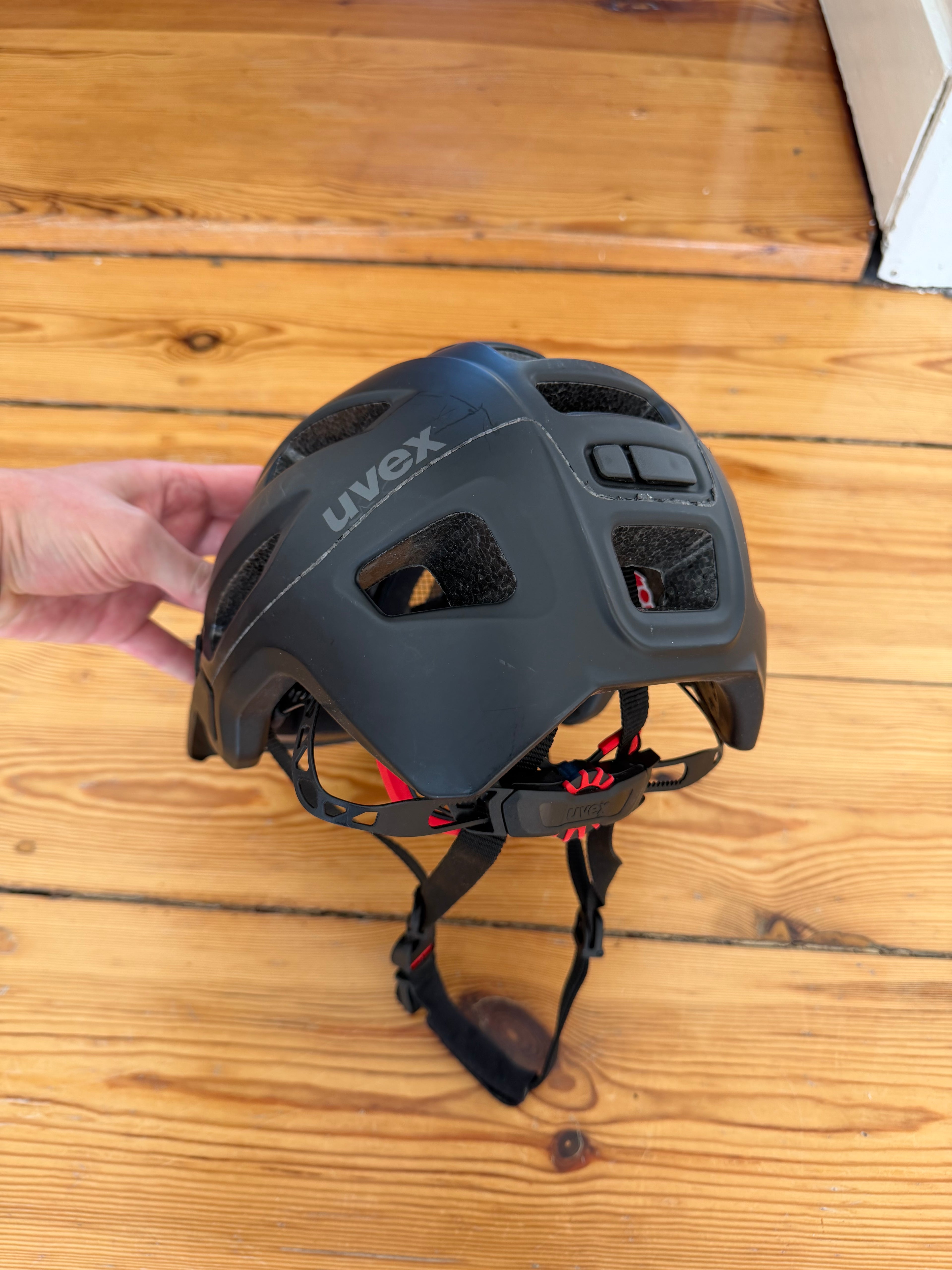 Uvex Finale 2.0 MTB Helm M (55-58 cm) Schwarz Matt – unfallfrei, guter Zustand