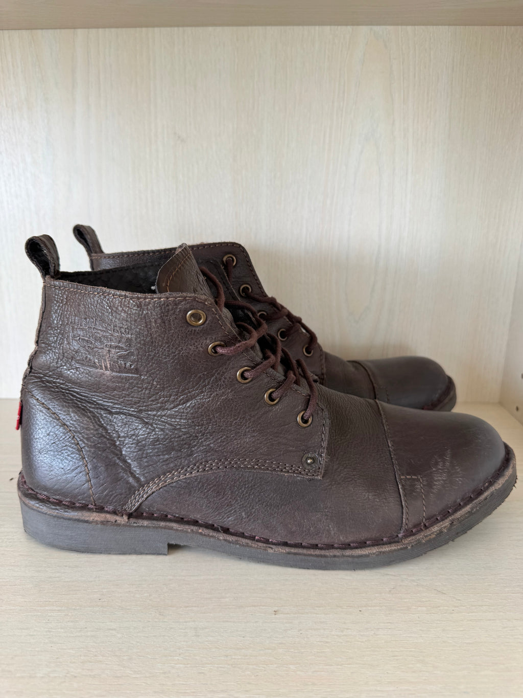 Levi’s Track Boot – Leder, Dunkelbraun, Gr. 42, Guter Zustand