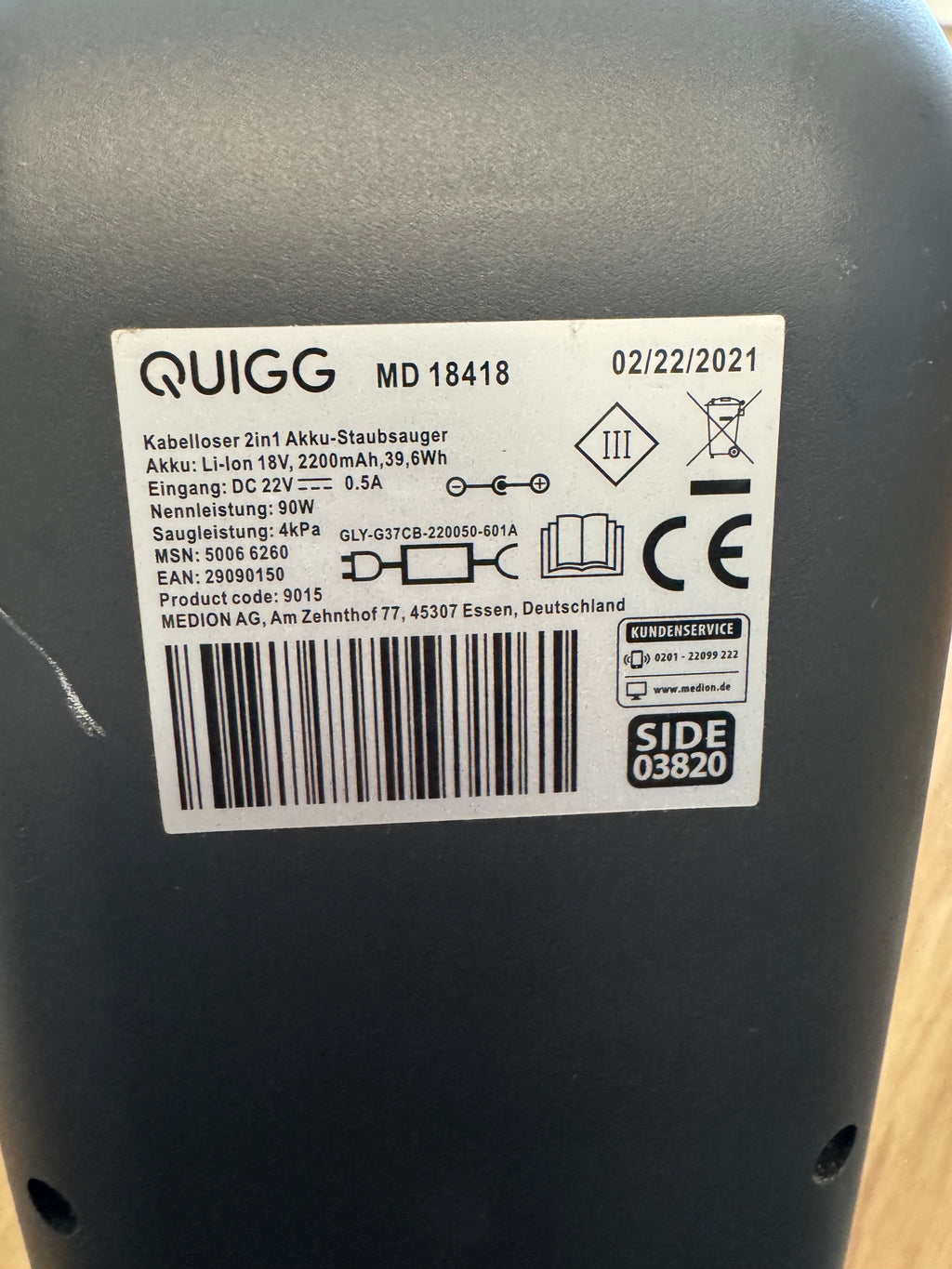 Quigg Cordless 2-in-1 Stick & Hand Vacuum, White, Good Condition