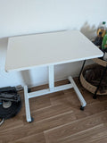 Mobiler, höhenverstellbarer Laptop-Tisch 70×48 cm Weiß, sehr guter Zustand