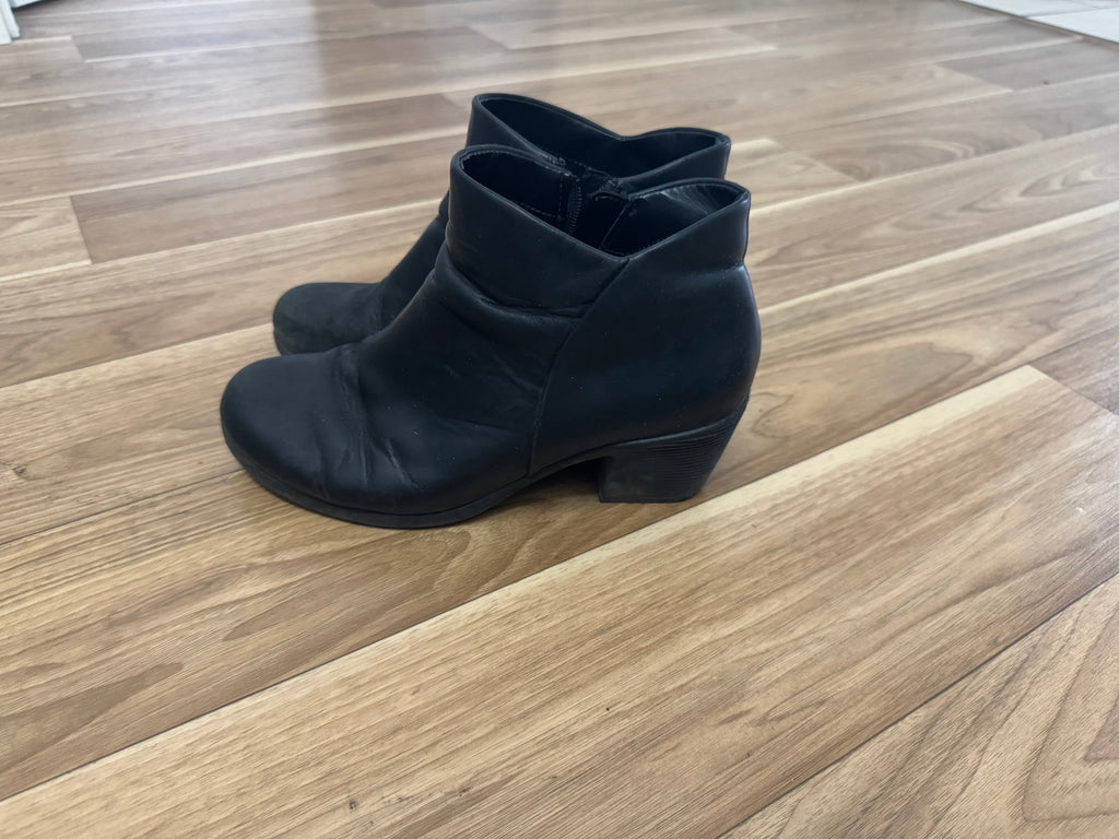 Clarks Unstructured Damen Leder Stiefeletten 37.5 Schwarz Gebraucht