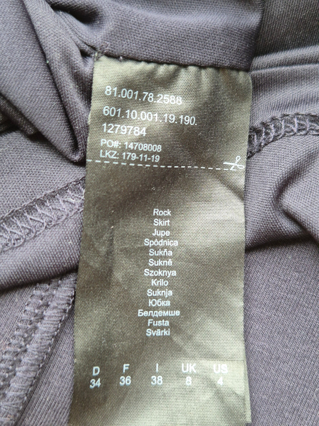 Comma Pencil Skirt, Schwarz, Gr. 34, sehr guter Zustand