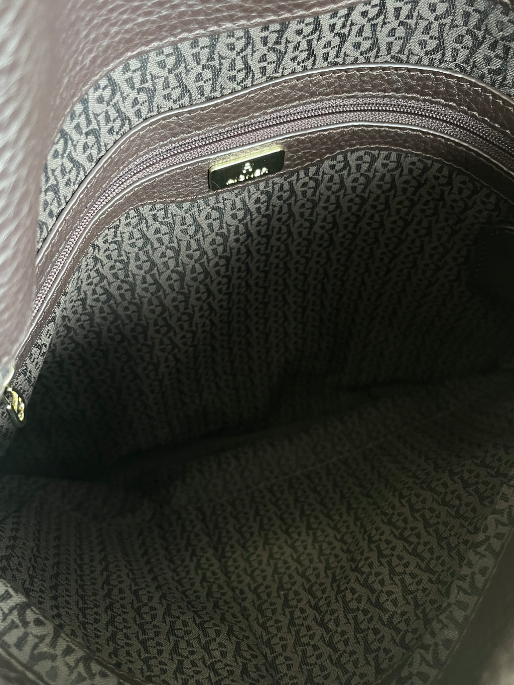 Aigner Lana Shoulder Bag, Espresso Brown Pebbled Leather, Very Good Condition