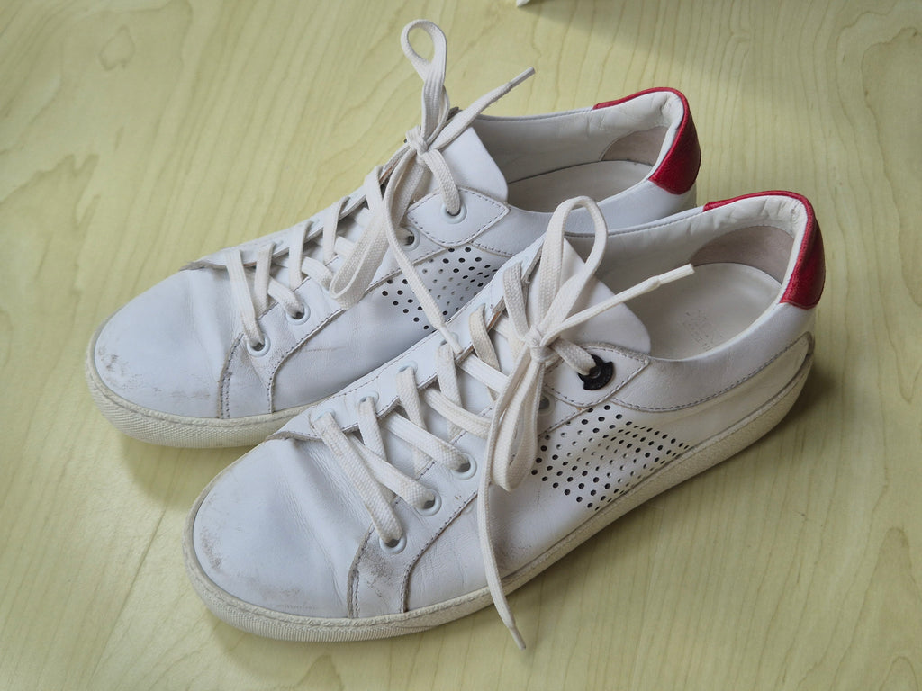 Moncler Low-Top Sneakers White/Red Leather EU 38 Normal Use