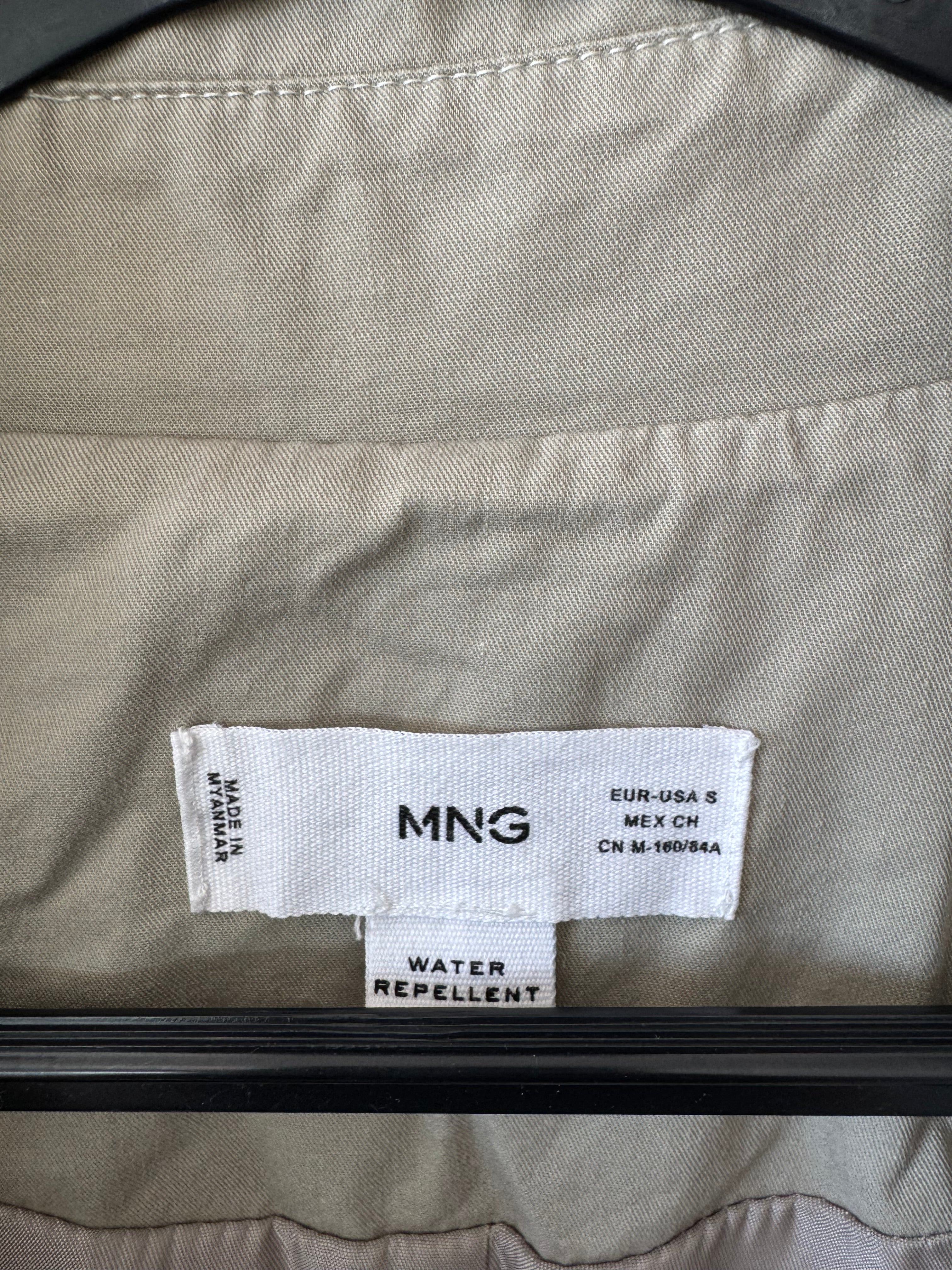 MNG Trenchcoat – Wasserabweisend, Sand, Gr. S, Guter Zustand