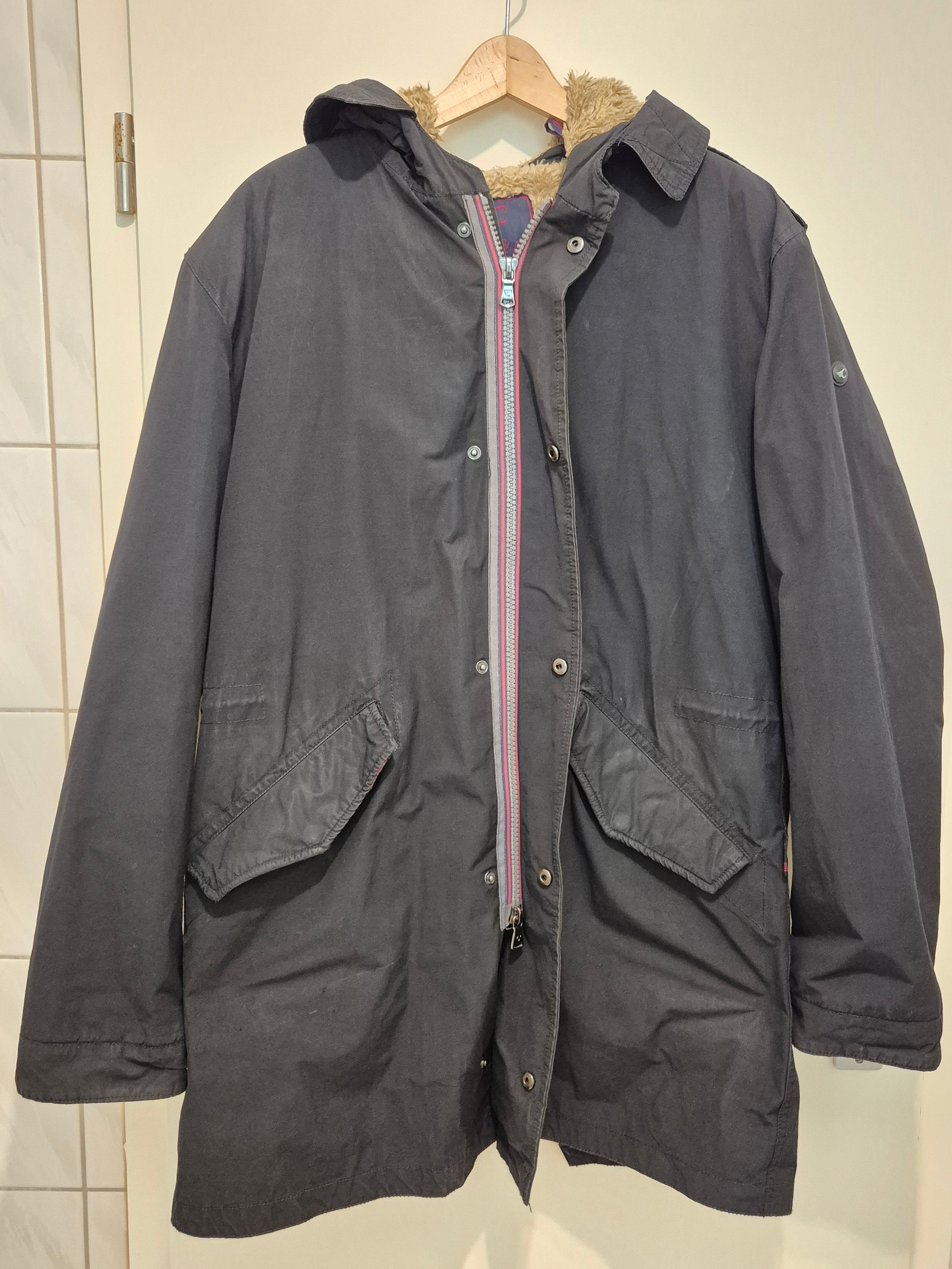 Cochrane „Procida“ Winterjacke | XXL | Kariertes Teddyfutter | Schwarz-Rot