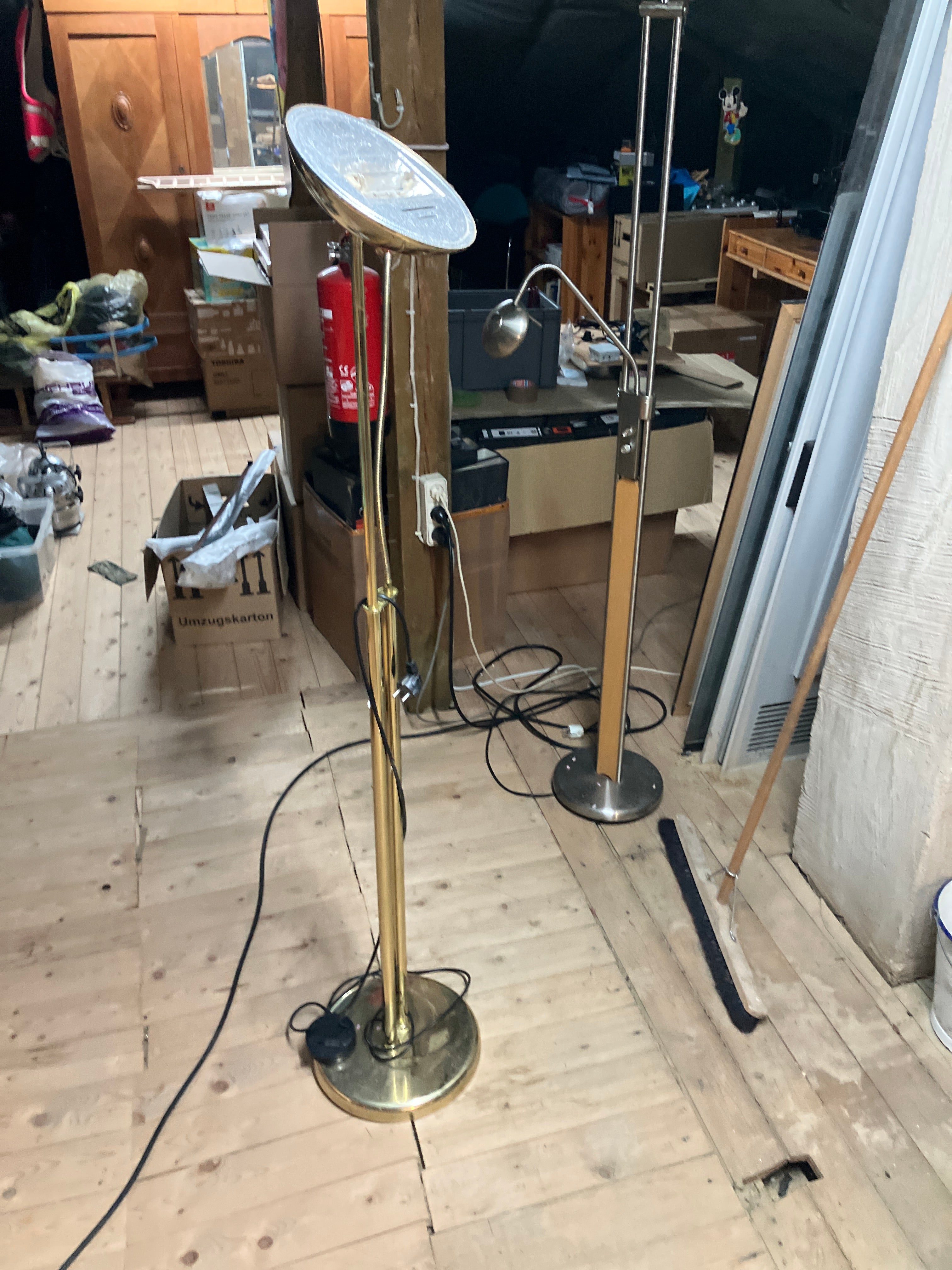 Generic Brass Torchiere Floor Lamp with Reading Light, 180 cm, Like New