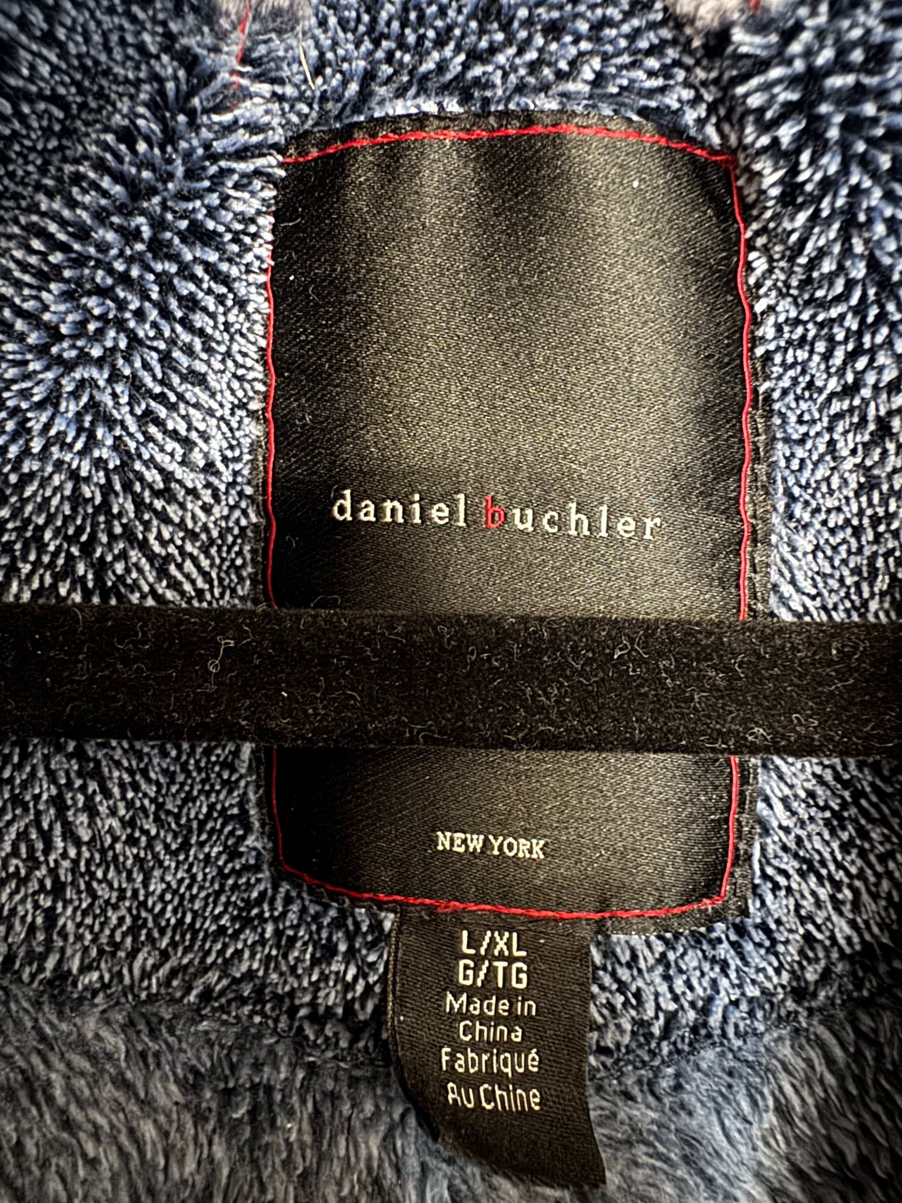 Daniel Buchler Plush Bathrobe – Navy Blue, L/XL, Very Good Condition