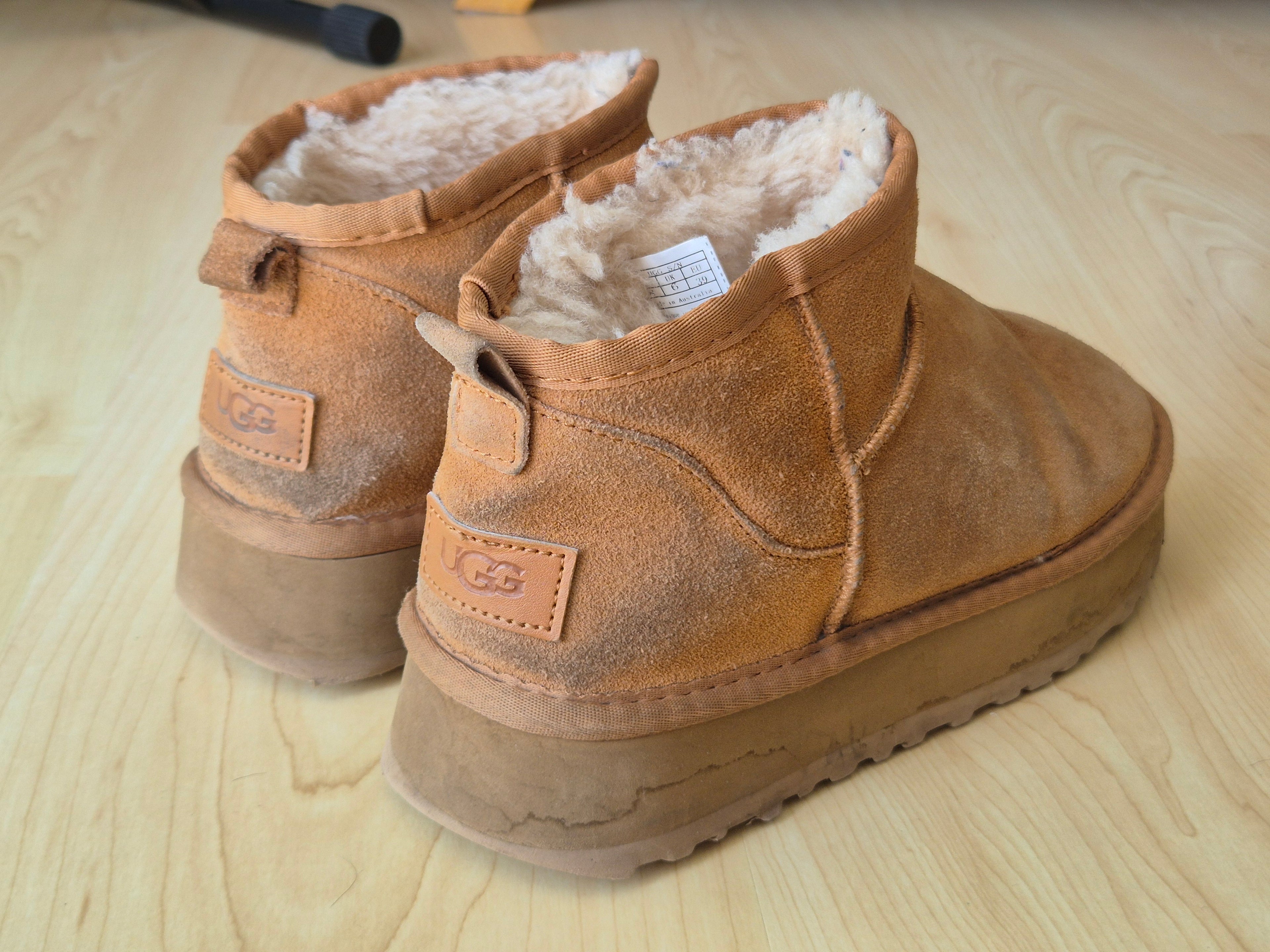 UGG Classic Ultra Mini Boots Chestnut EU 39 Suede Poor Condition