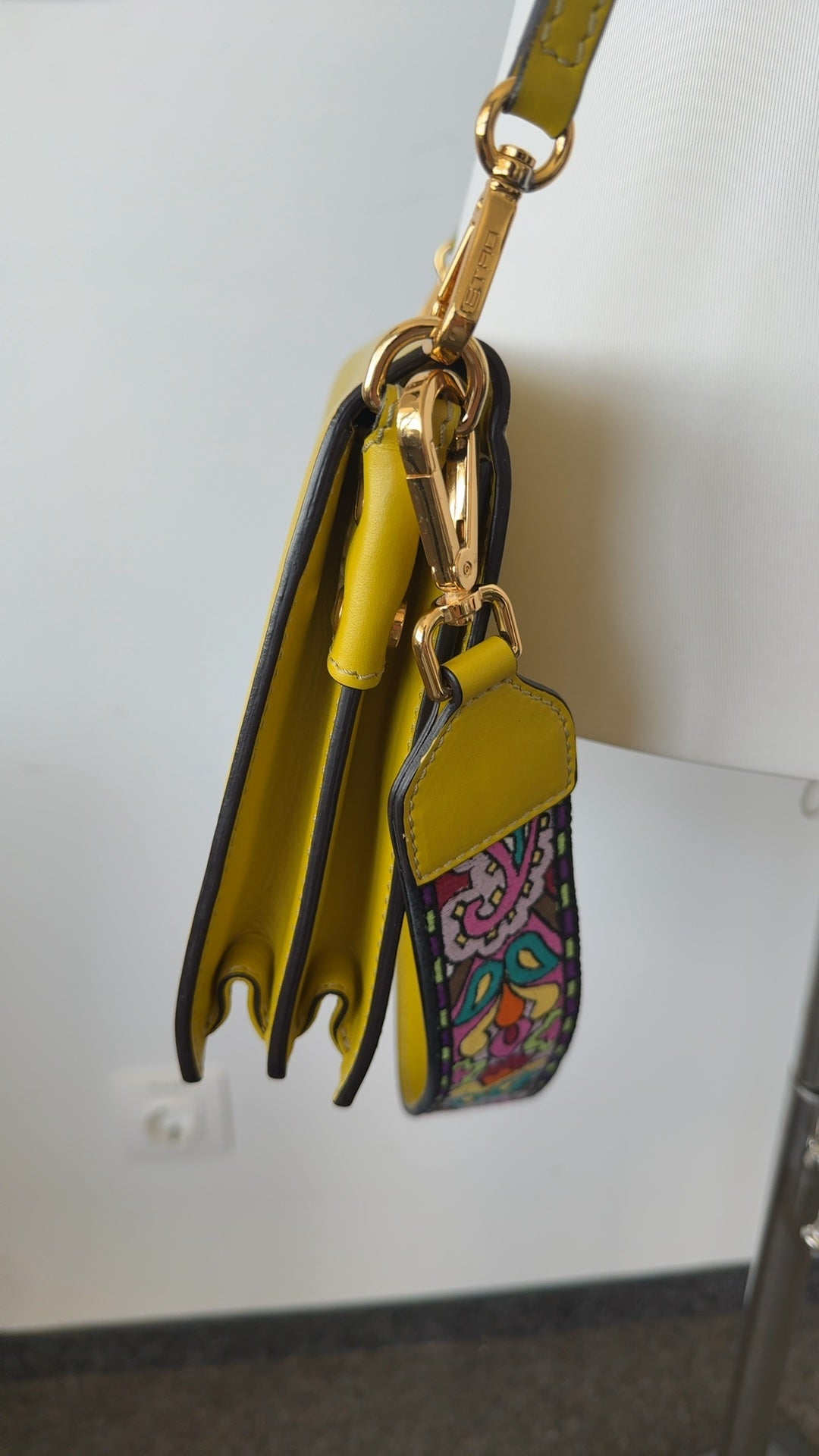 Etro Rainbow Flap Schultertasche Medium Gelb Kalbsleder Wie Neu Full Set