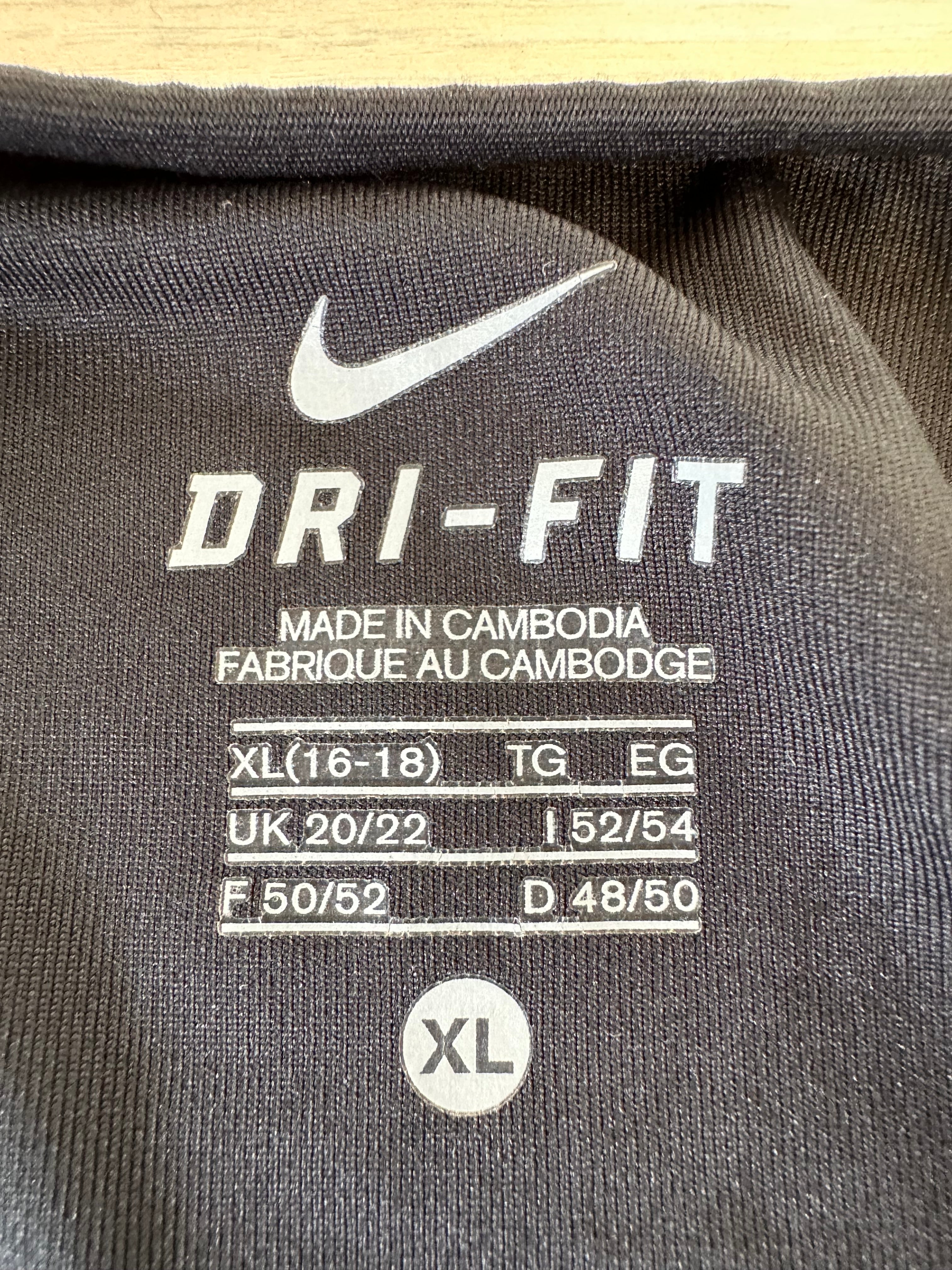 Nike Women’s Dri-FIT Stock Elite SS Jersey, XL, Black/White, Good Condition