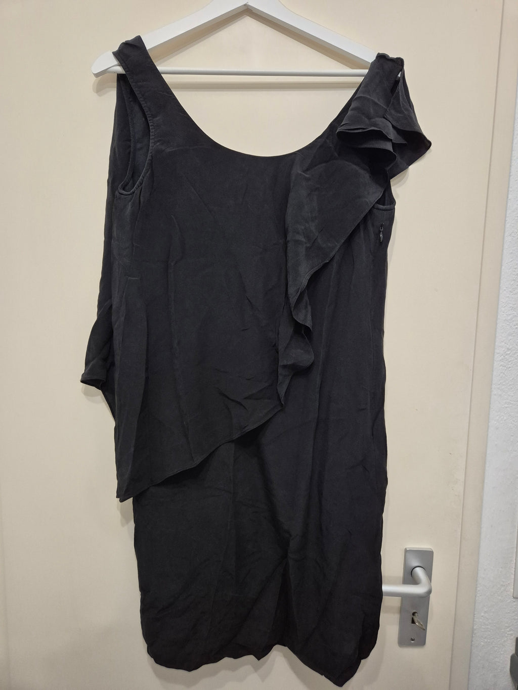 See By Chloé Seiden-One-Shoulder-Kleid, Schwarz, Gr. [XX], Guter Zustand