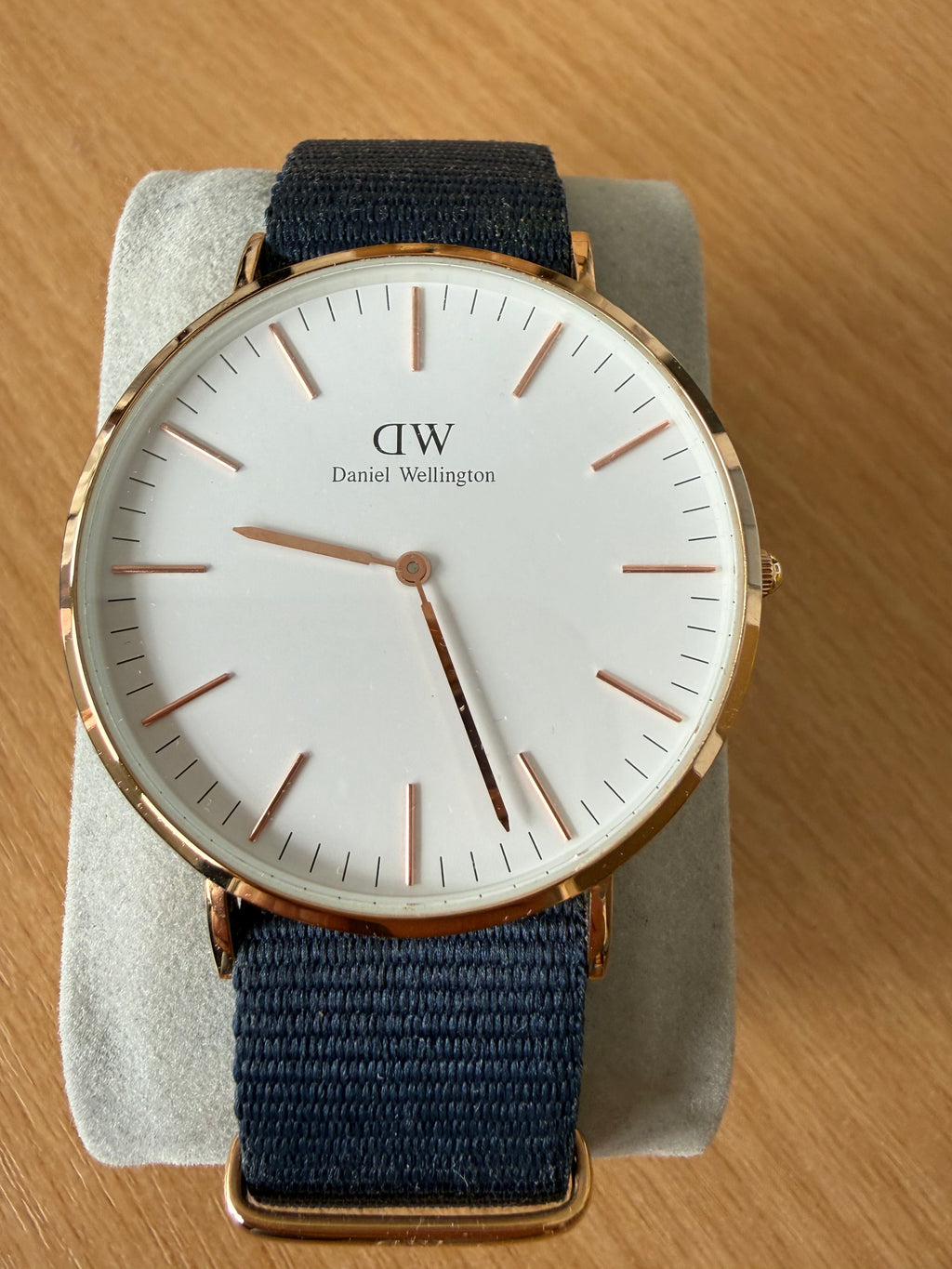 Daniel Wellington Classic Bayswater 40mm – Roségold, Navy NATO, guter Zustand