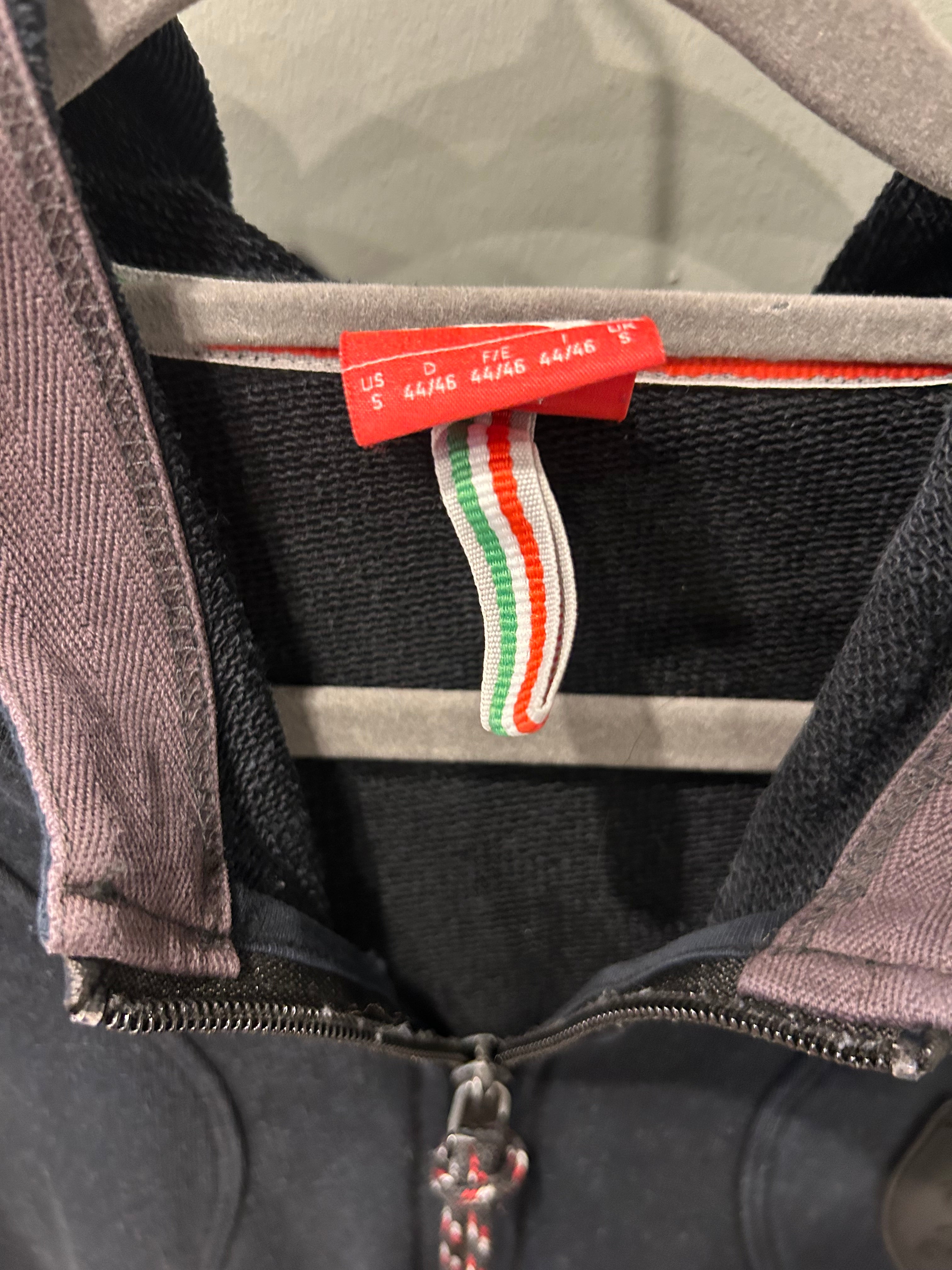 Puma Ferrari Shield Zip-Hoodie S – Schwarz – Guter Zustand