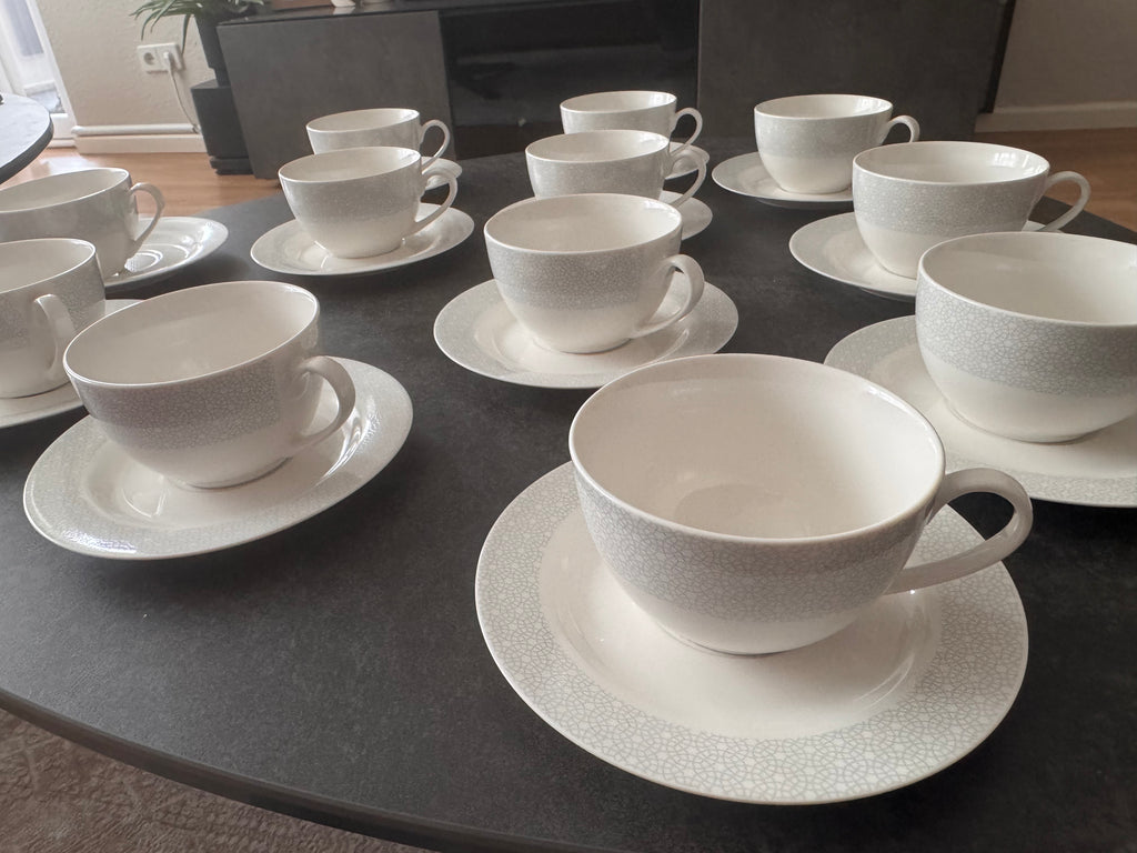 KHG Vesuvio Kaffeeset 24-tlg. – 12 Tassen & Untertassen, wie neu, Offwhite