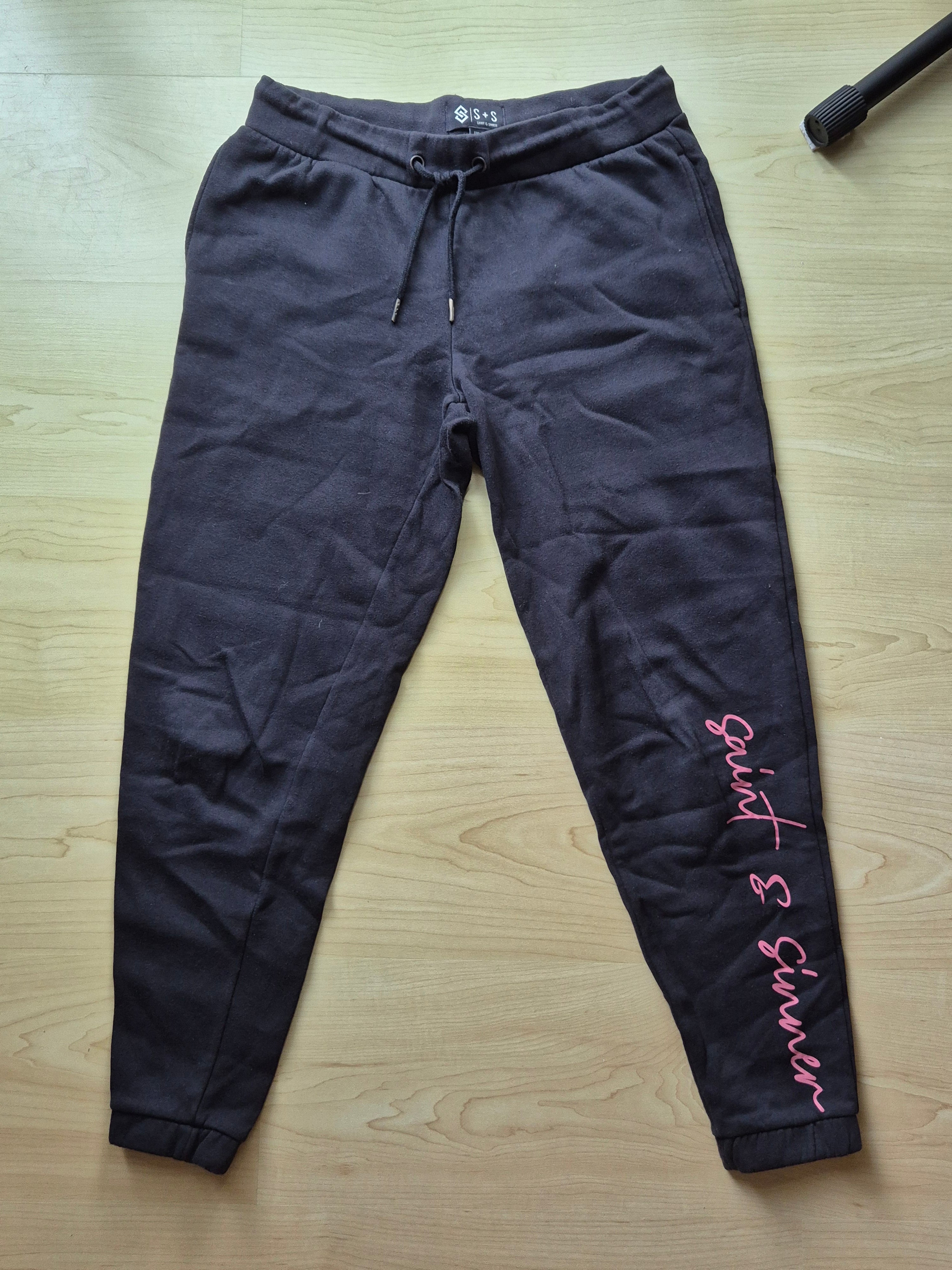 Saint & Sinner Graphic Sweatpants, EU S, Schwarz/Pink, 90% Baumwolle, Gebraucht