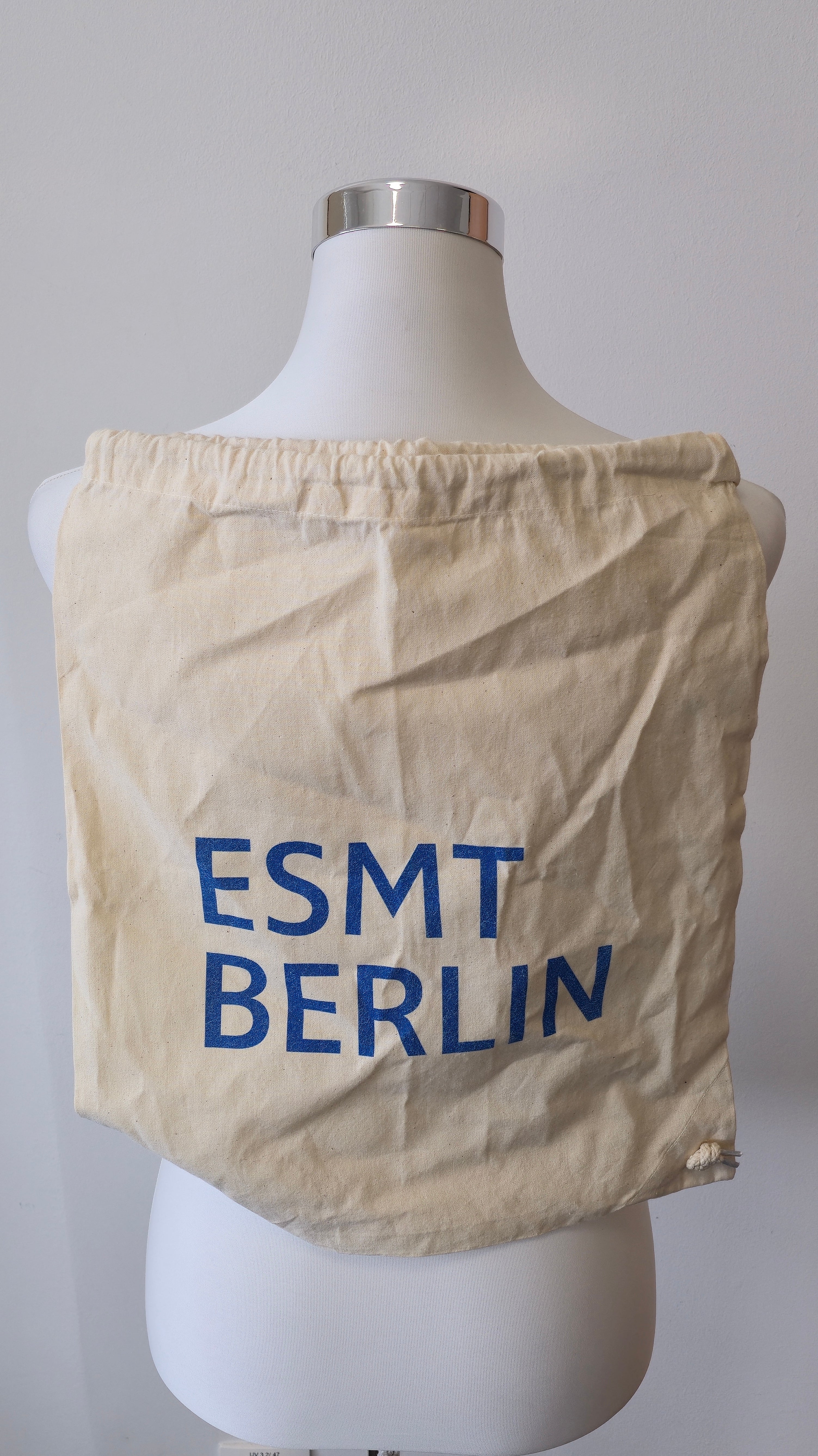 ESMT Berlin Medium Cotton Drawstring Bag – Good Condition