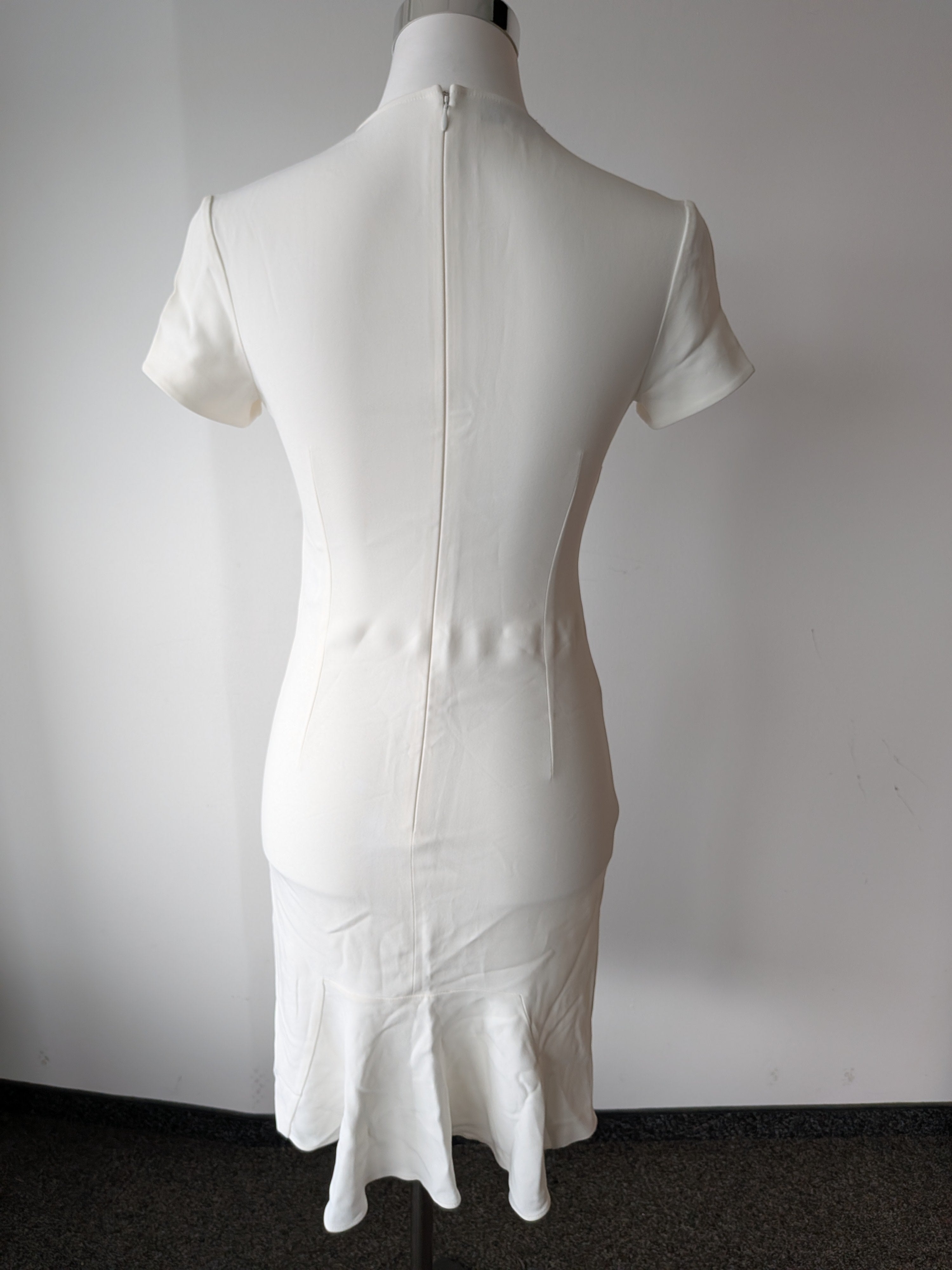 Stella McCartney Shift Dress – Ivory, IT 40, Very Good Condition
