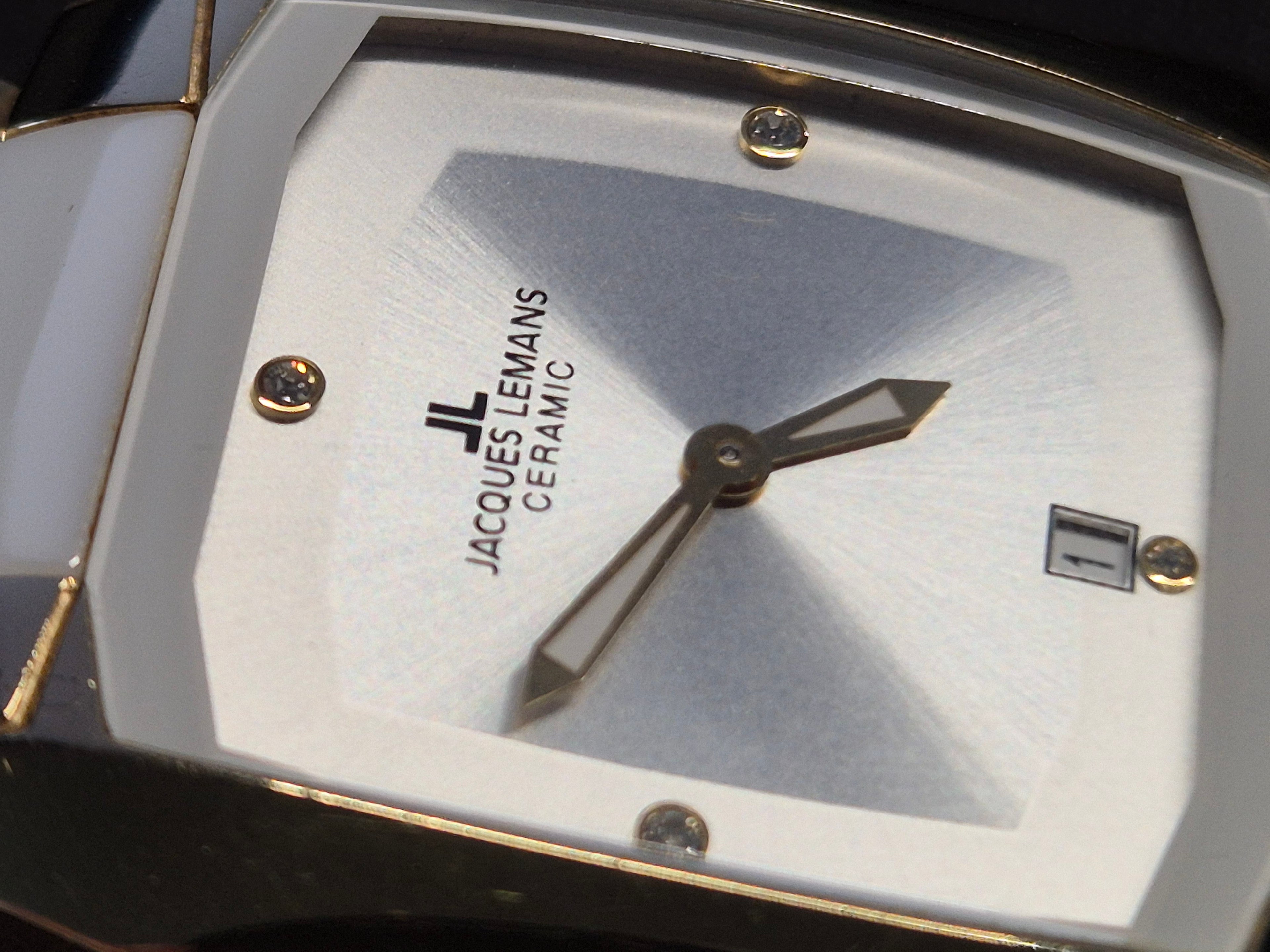 Jacques Lemans Dublin Ceramic 34mm Weiß/Gold – Guter Zustand