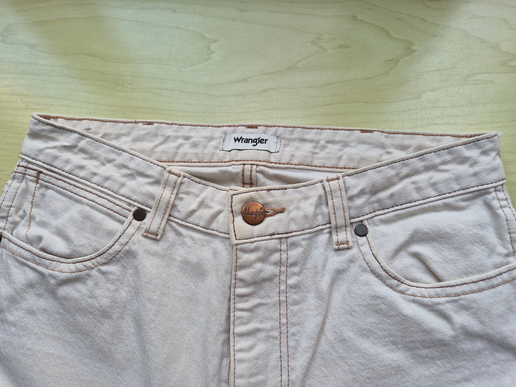 Wrangler Retro High-Rise Straight Jeans W29 L32 – Weiß, guter Zustand