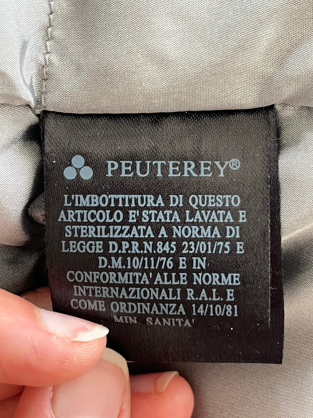 Peuterey Winter Jacket Black 48 Belt Faux Fur Collar Like New 722PTY02