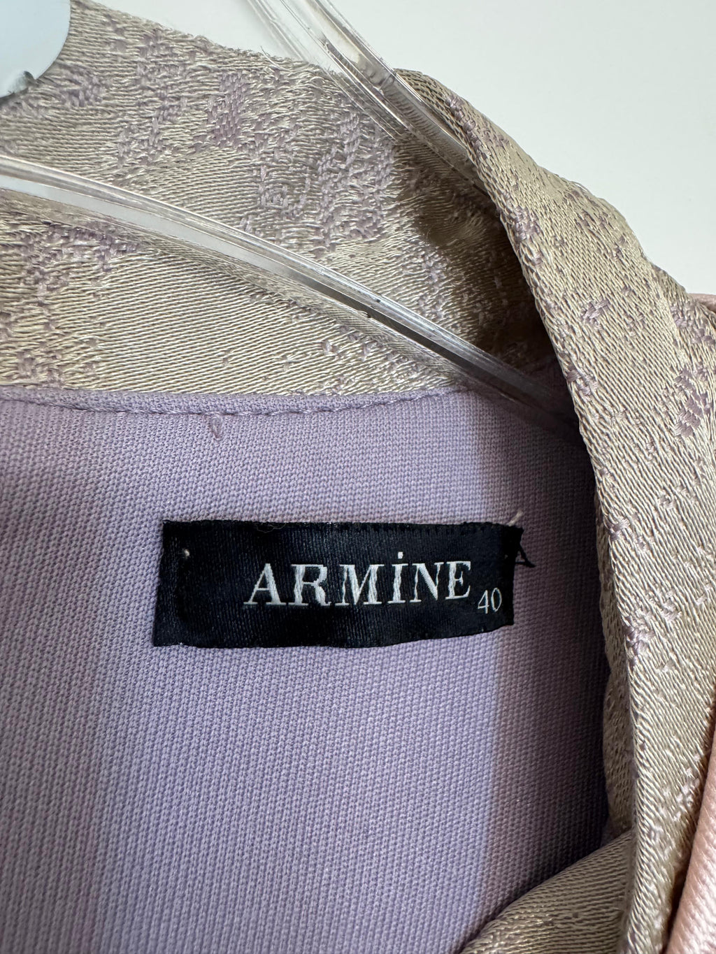 Elegantes Armine Abendkleid – Champagner, Größe M (EU 38-40), Sehr guter Zustand