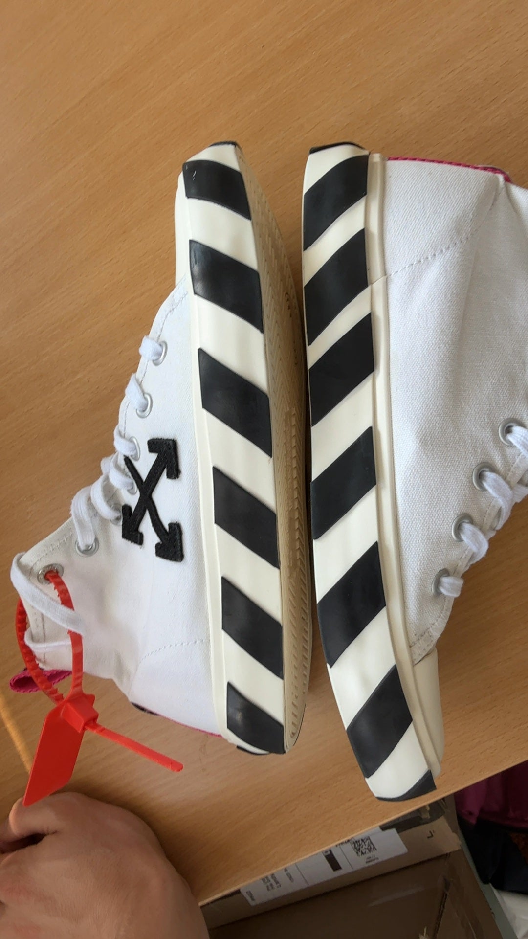 Off-White Vulcanized High-Top Sneakers White Canvas EU 42 Like New