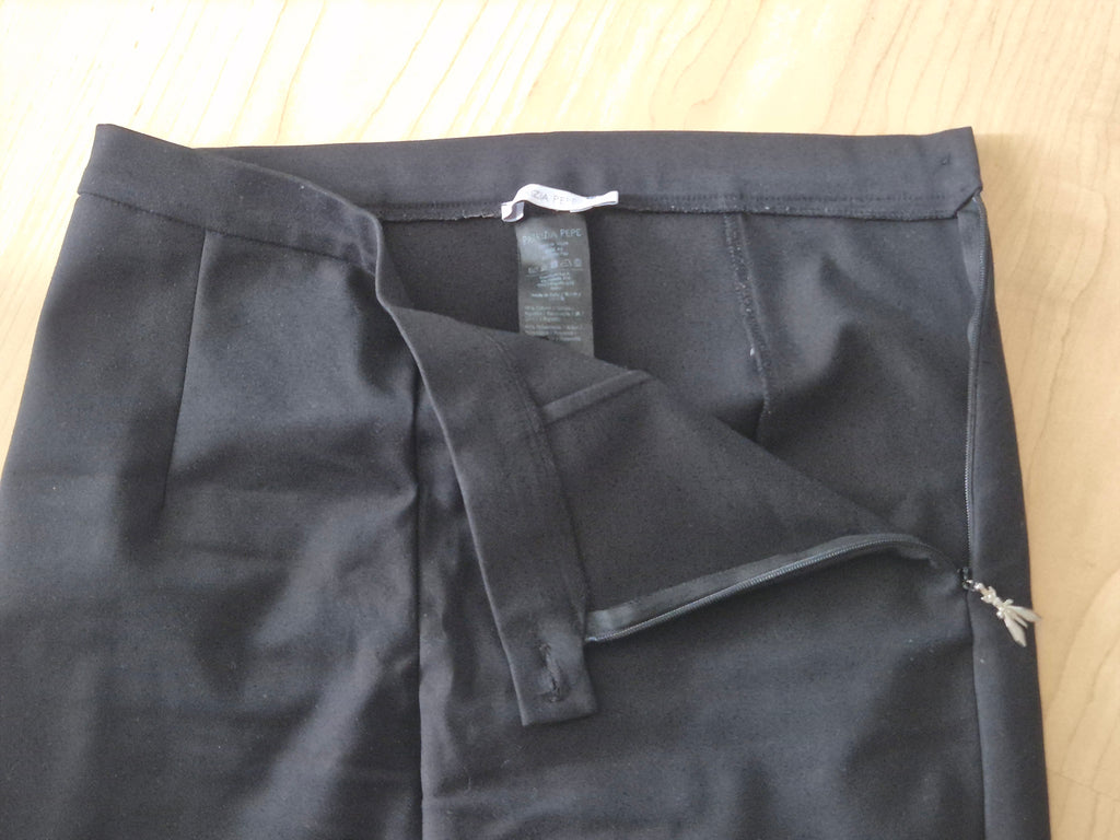 Patrizia Pepe Women’s Trousers CP4048, Size 42, Black, Good Condition