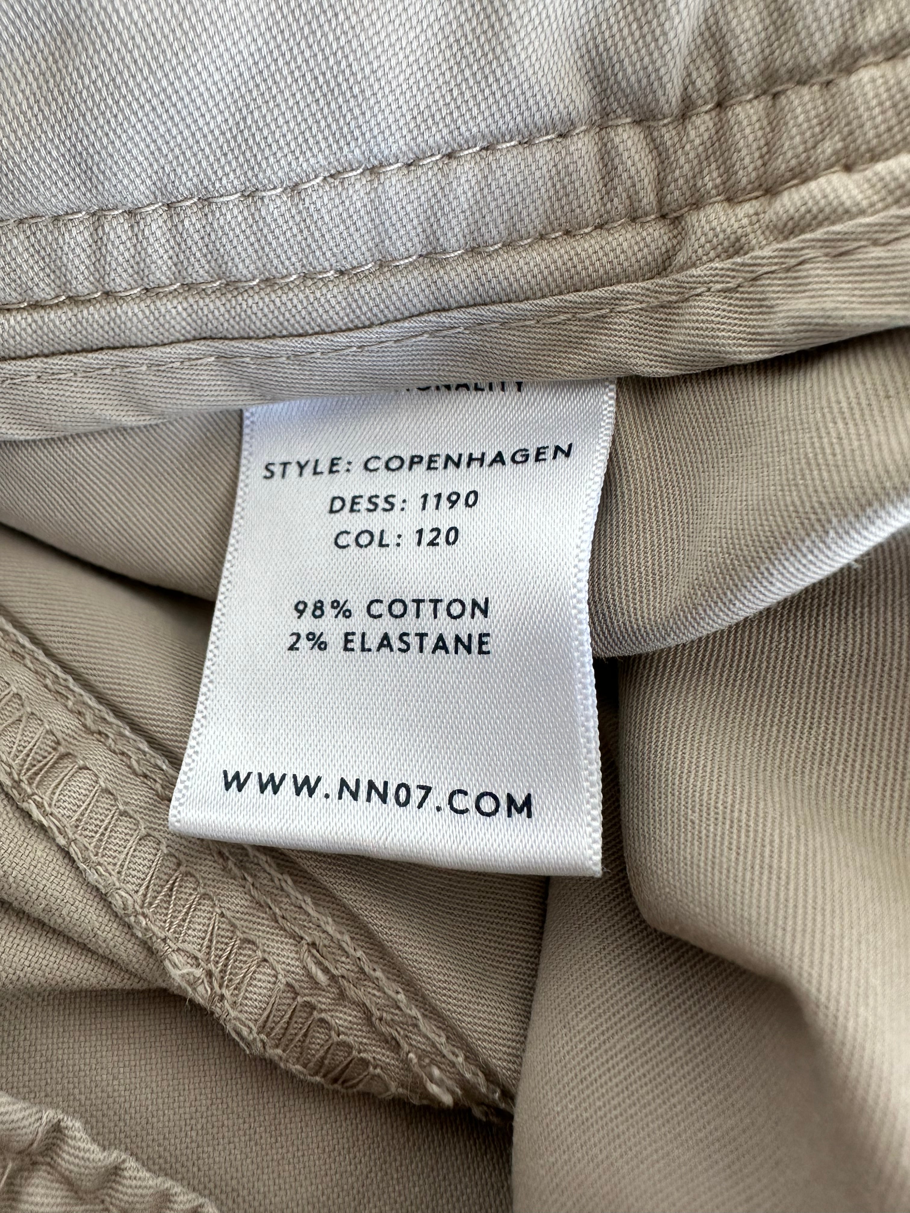 NN07 Copenhagen Chino Gr. 46 Khaki – guter Zustand