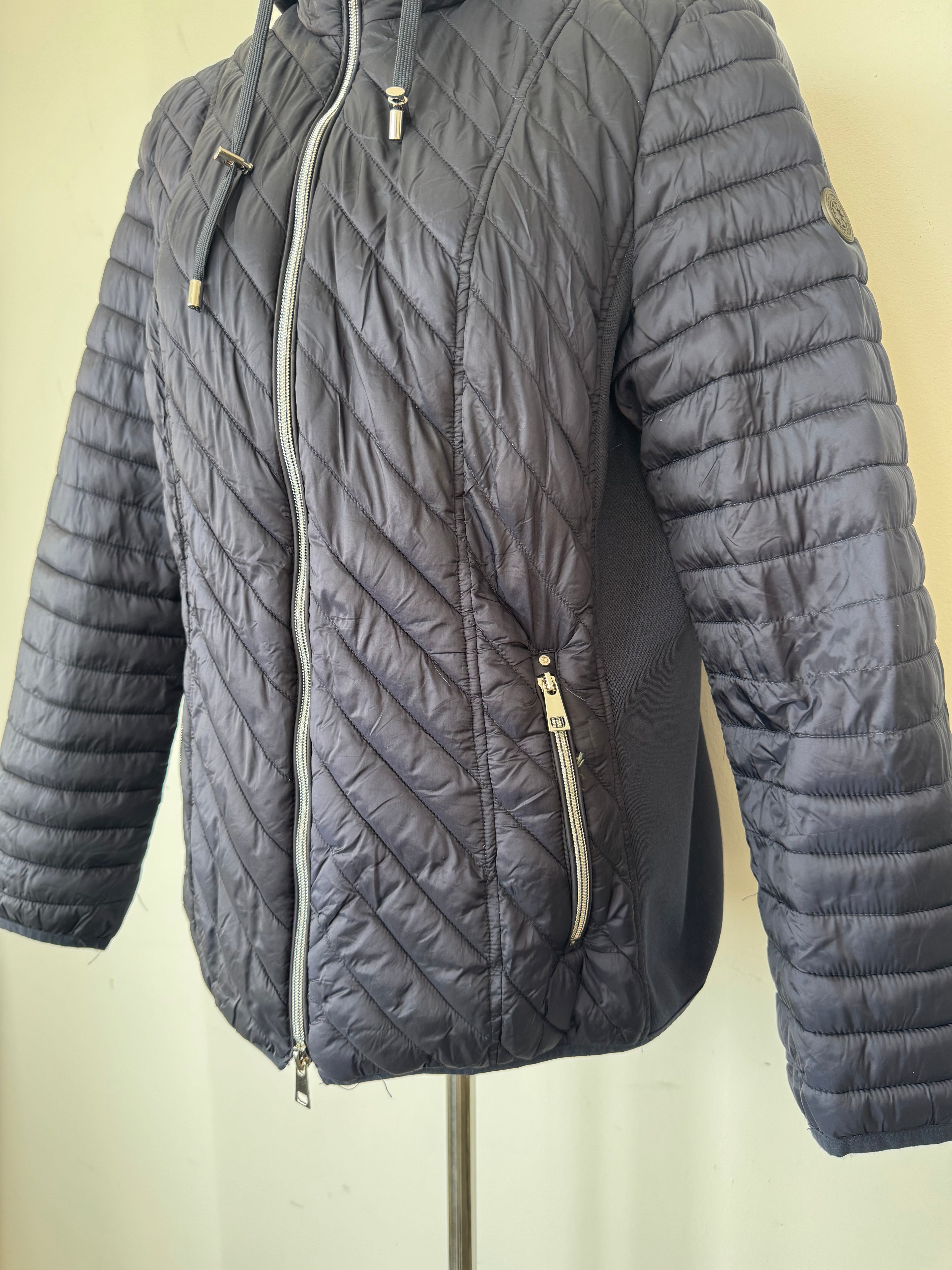 Barbara Lebek Steppjacke mit Kapuze, Navy, EU 42, Sehr guter Zustand
