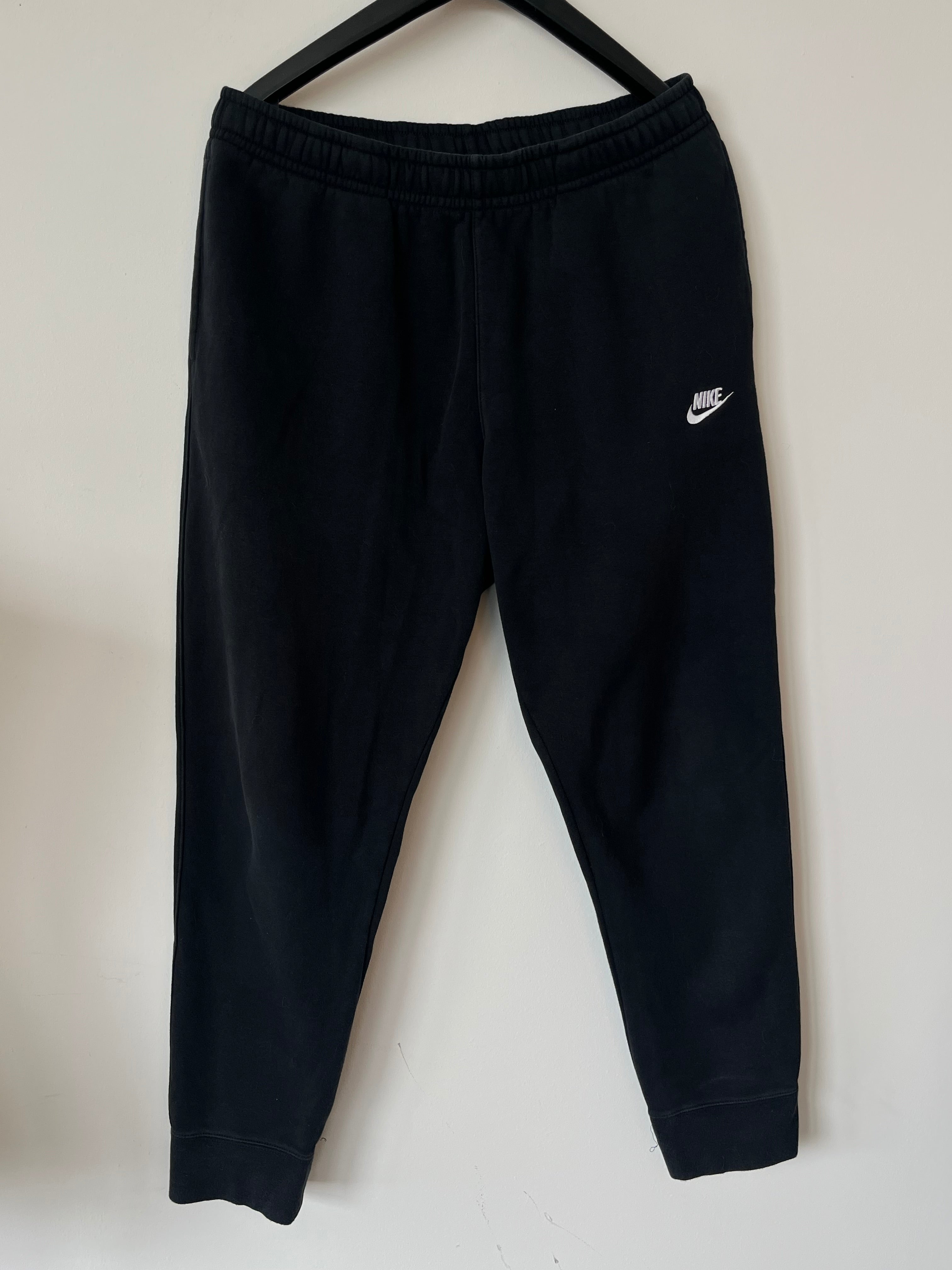 Nike Sportswear Club Fleece Joggers Black XL, Good Condition