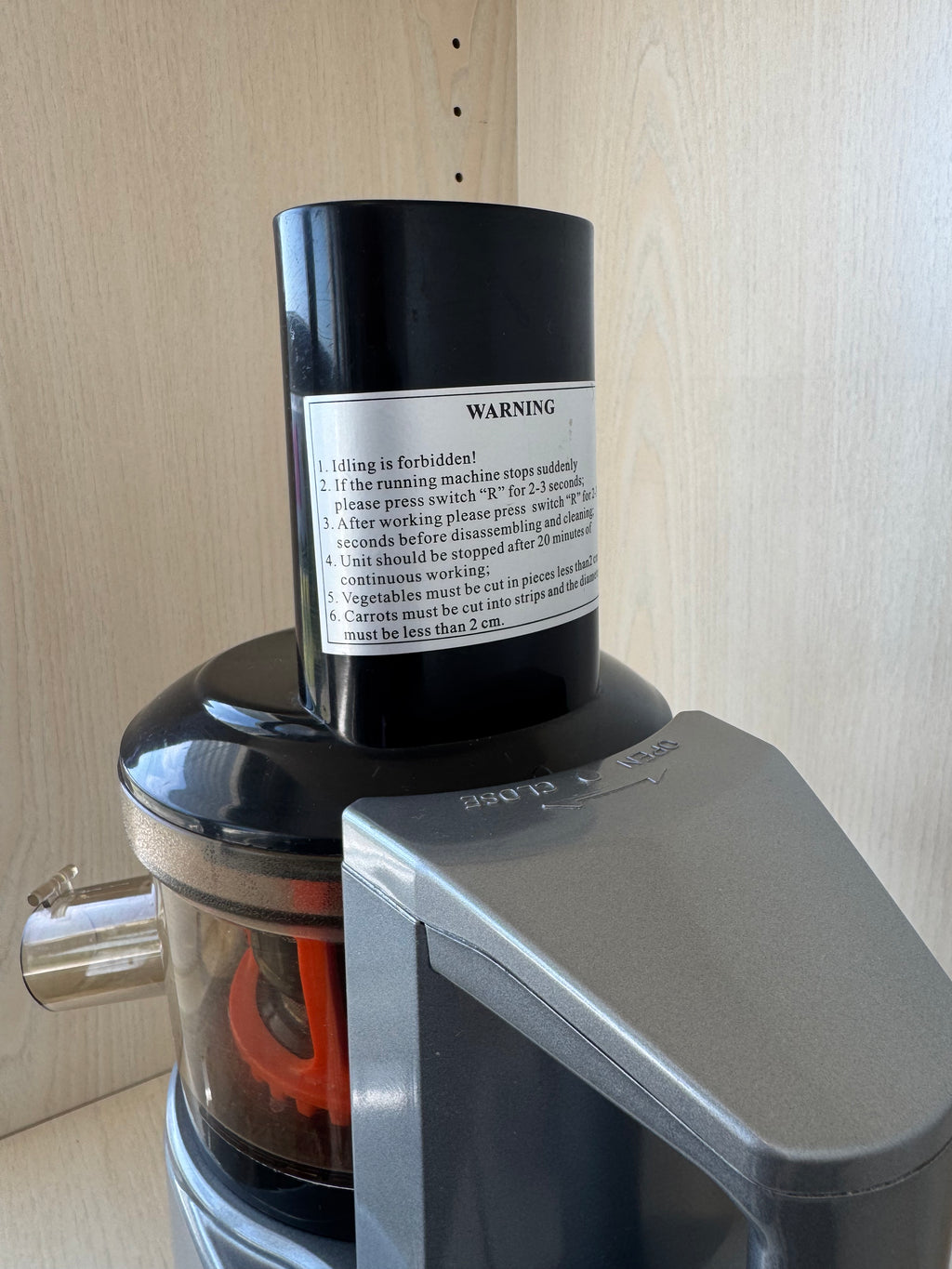 AMZCHEF ZJ5834 Slow Juicer 150W Silber/Schwarz mit Behältern, guter Zustand