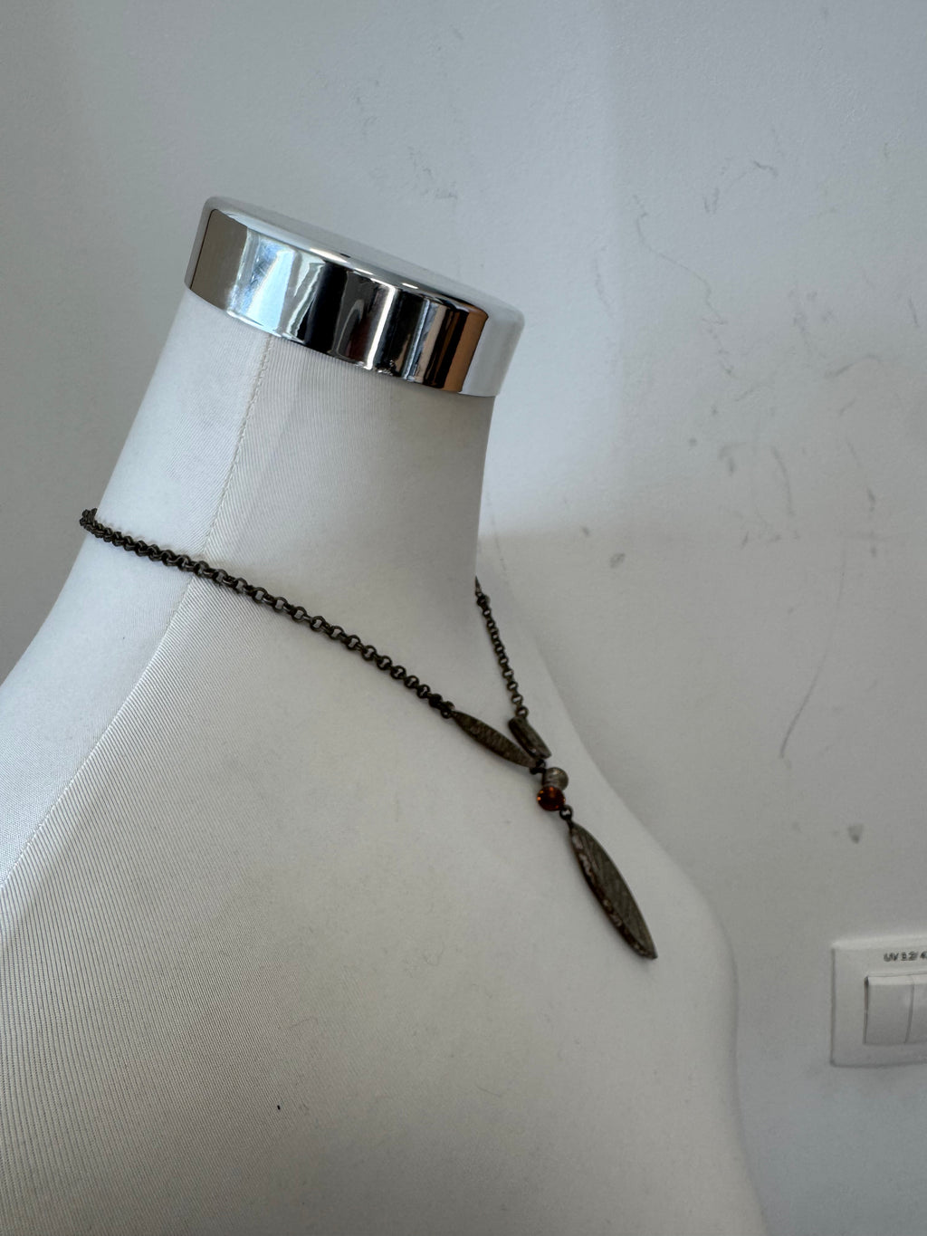 Konplott Leaf Pendant Long Necklace Silver Tone Metal 80-90cm Normal Use