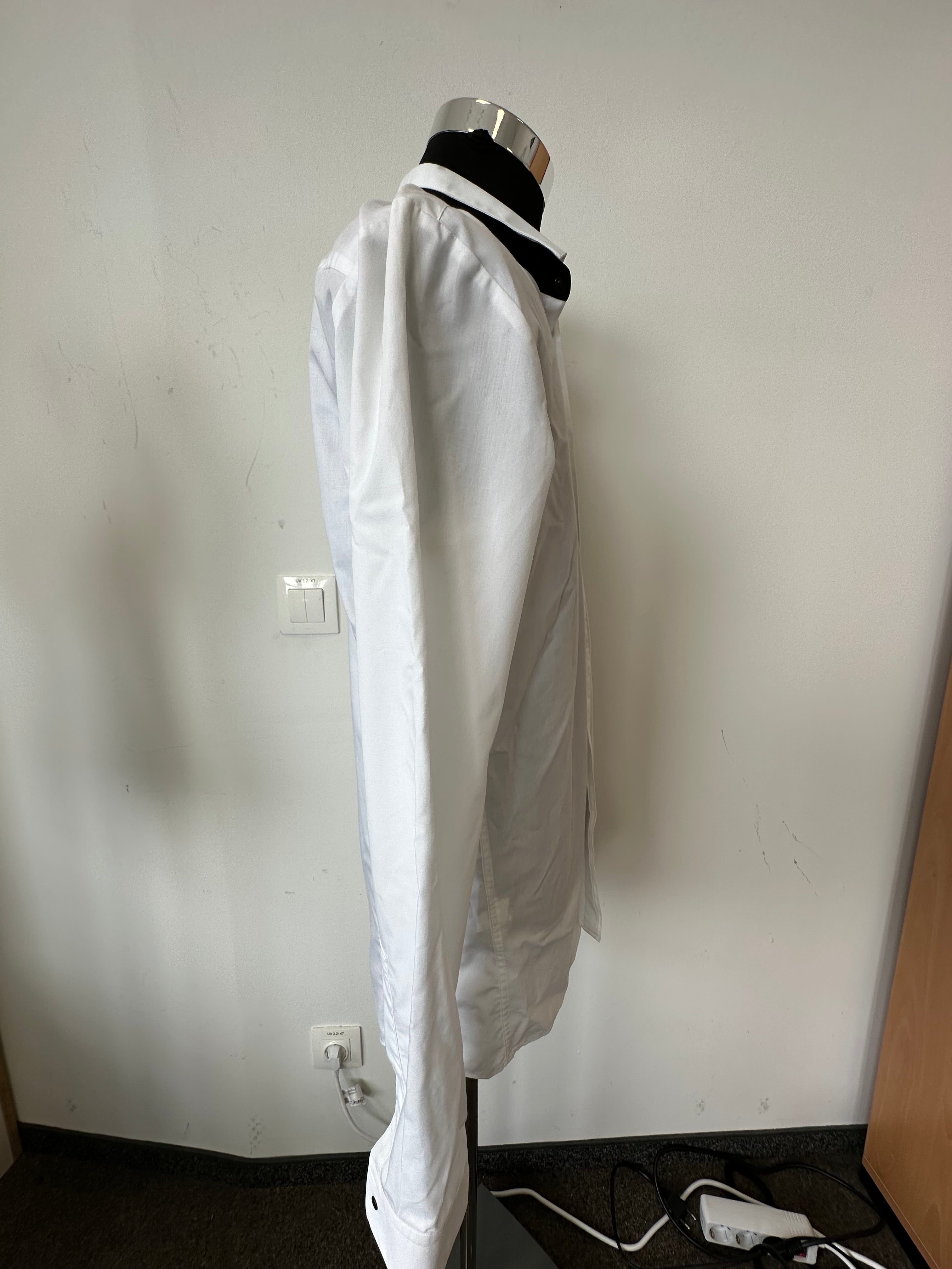 HUGO Slim Fit White Shirt 42, Black Collar Trim, Easy Iron, Good Condition