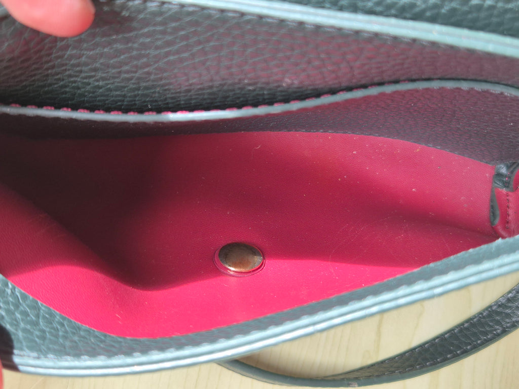 Emporio Armani Umhängetasche – Leder, grün/rot, guter Zustand, 20x16x6cm