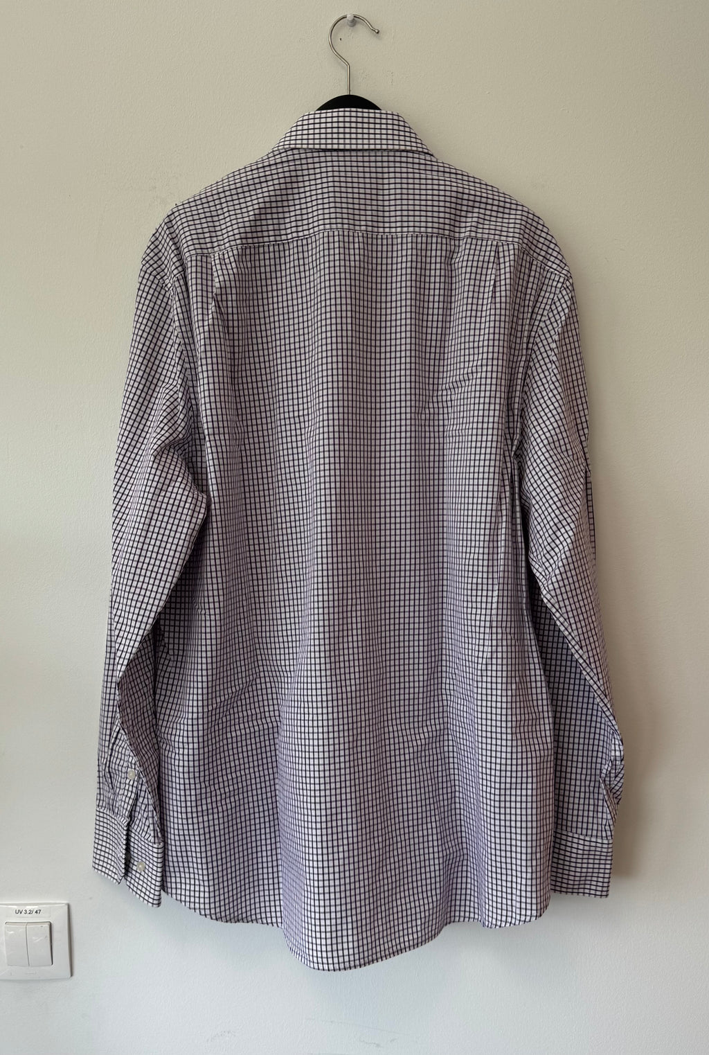 Bugatti Men’s Check Shirt Red/White Size 43/44 – Very Good Condition