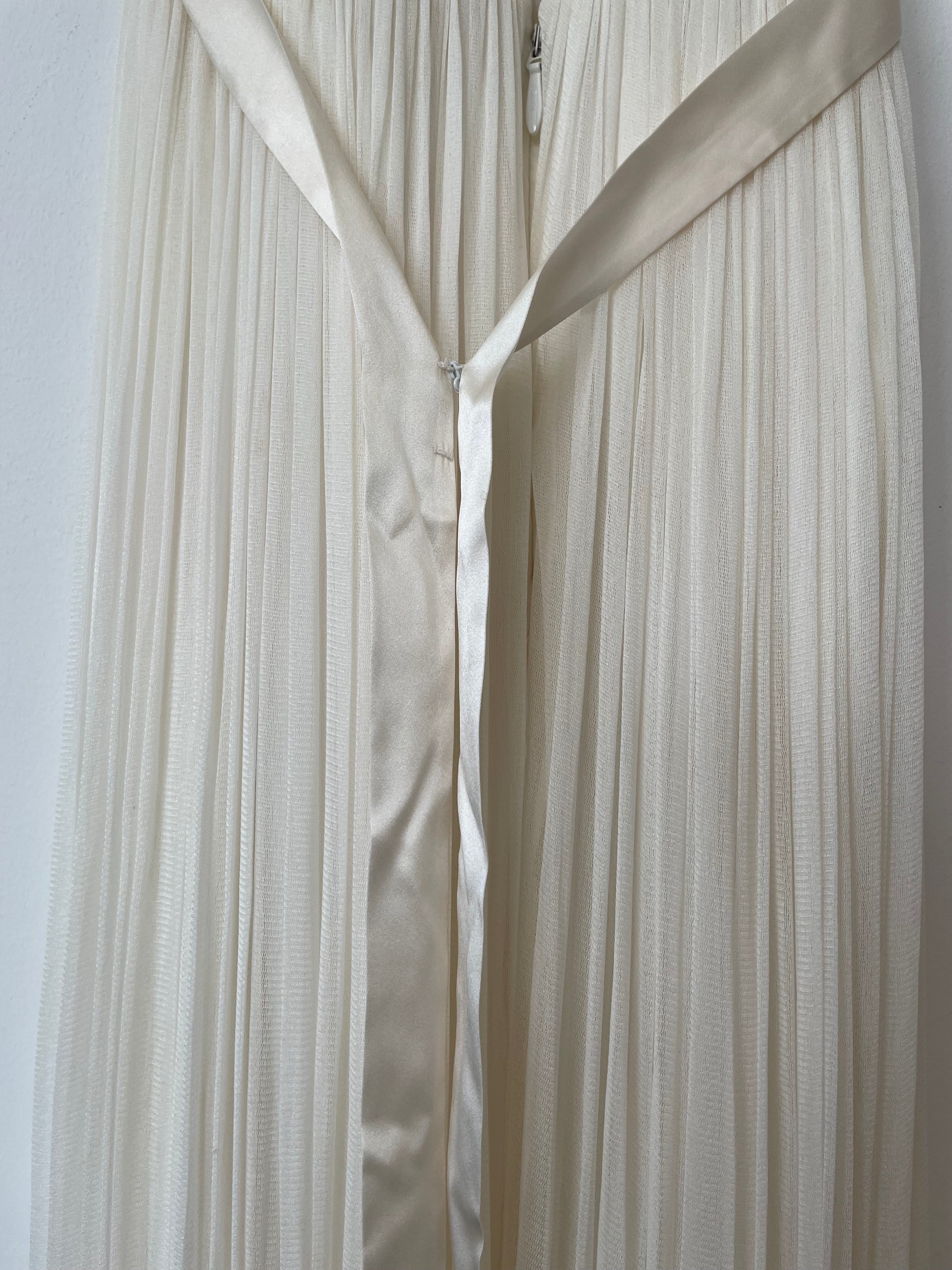 Catherine Deane Fantasia Cream Lace Chiffon Wedding Dress EU36, Very Good