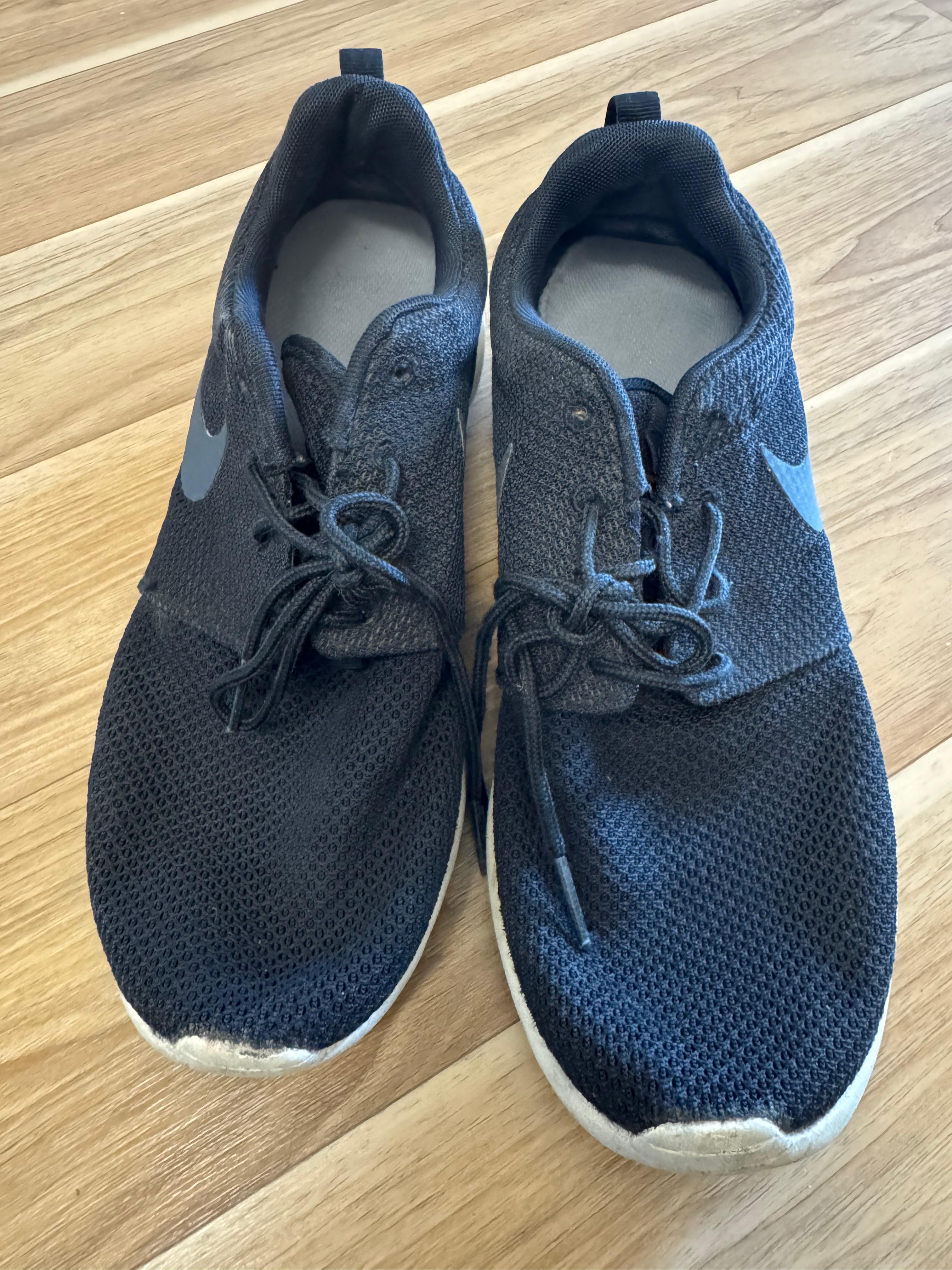 Nike Roshe Two – EU 40.5 – Schwarz/Anthrazit – guter gebrauchter Zustand