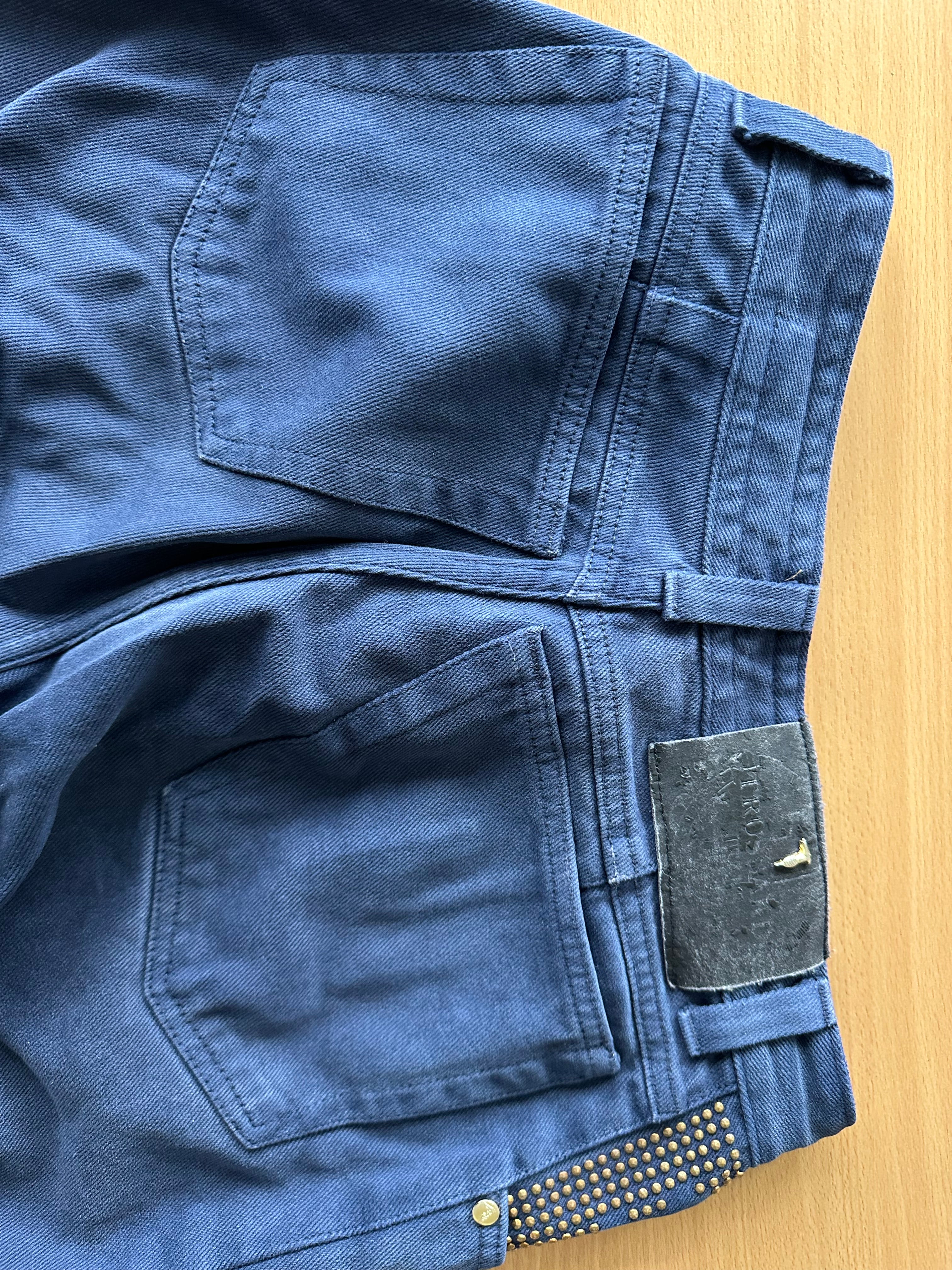 Trussardi High-Waist Jeans | Dunkelblau | Vintage | Größe 33 | Gebraucht