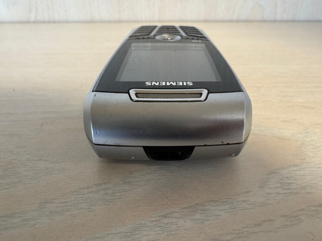 Siemens S65 Handy – Silber/Schwarz, inkl. Ladegerät, guter Zustand