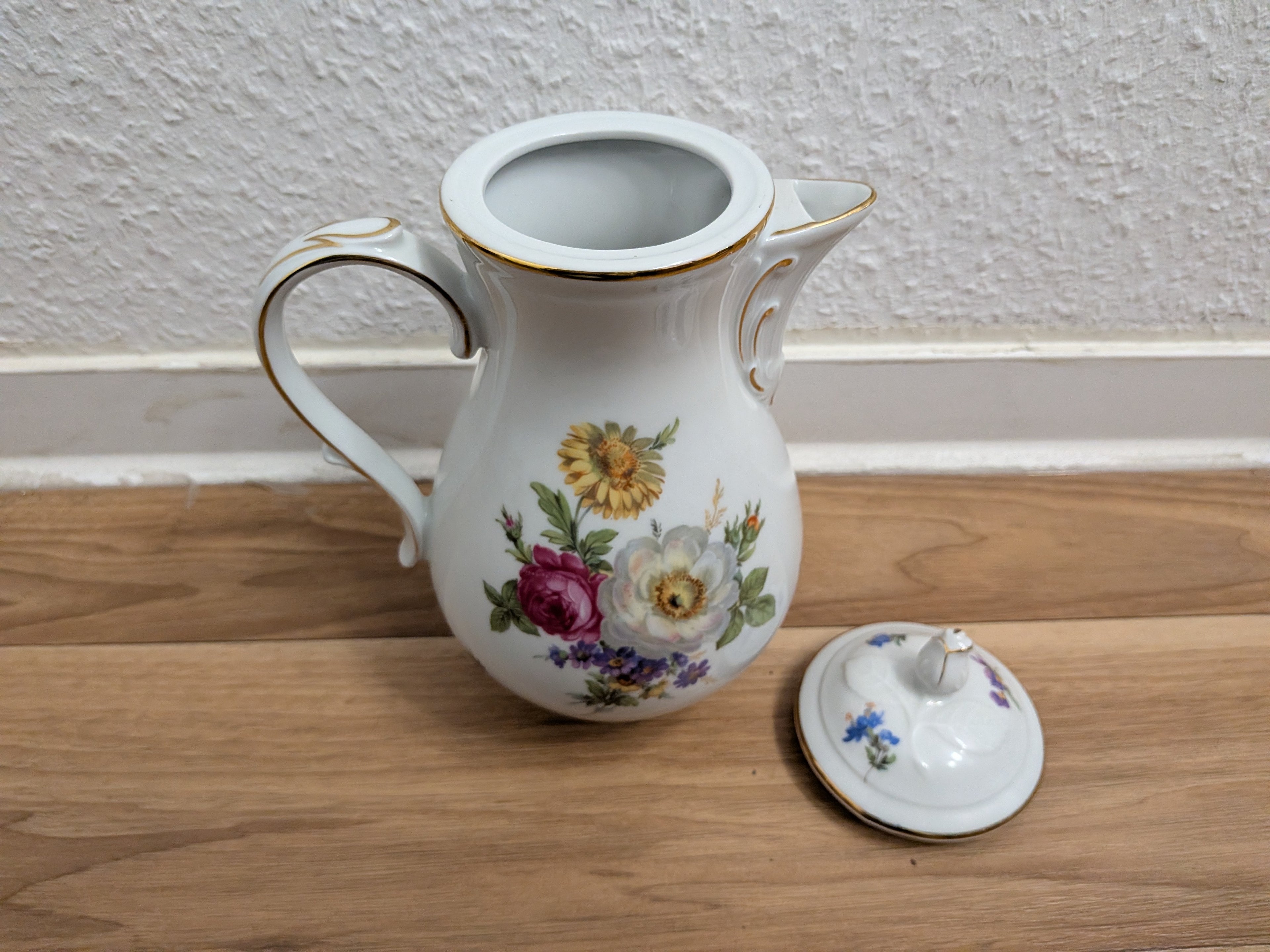 Vintage Tirschenreuth Bavaria Floral Coffee Pot, Gold Trim, 1.2L, Very Good