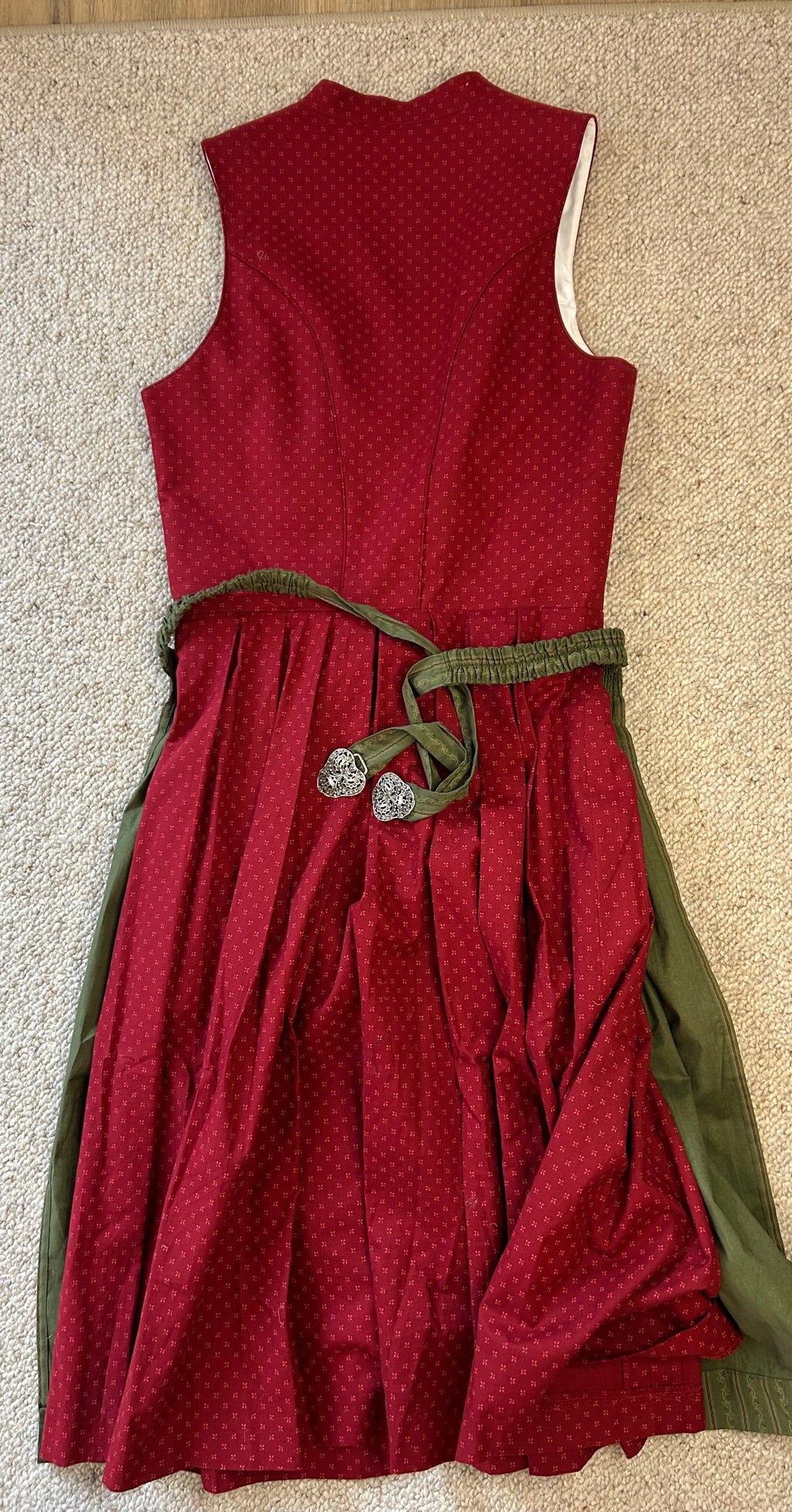 Wenger Dirndl Gr. 38 • rot Baumwolle • zeitloser Alpen-Look • mit Schürze